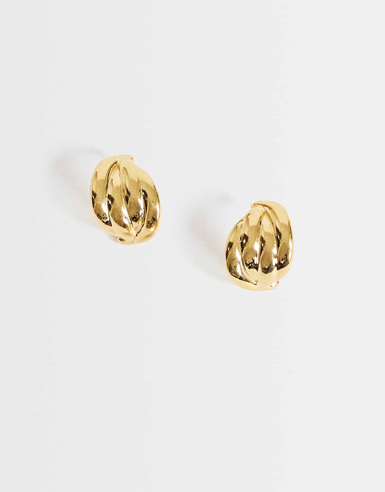 Topshop Emry waterproof stainless steel stud earring in gold