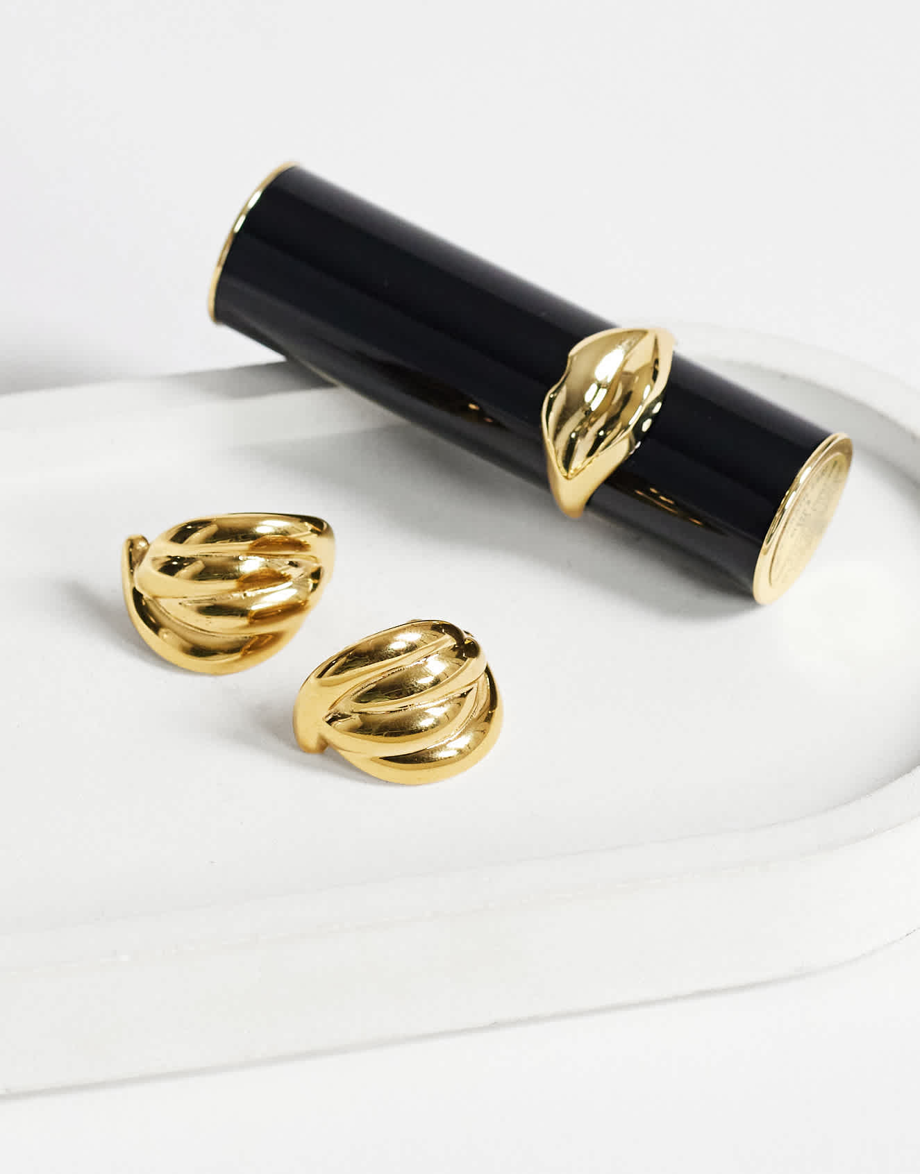 Topshop Emry waterproof stainless steel stud earring in gold