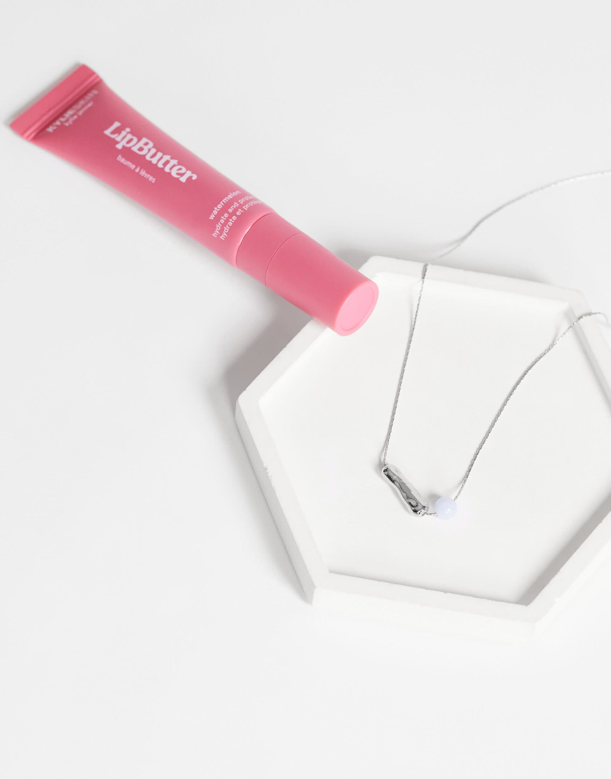 Topshop Olivio stainless steel necklace in silver with blue bead