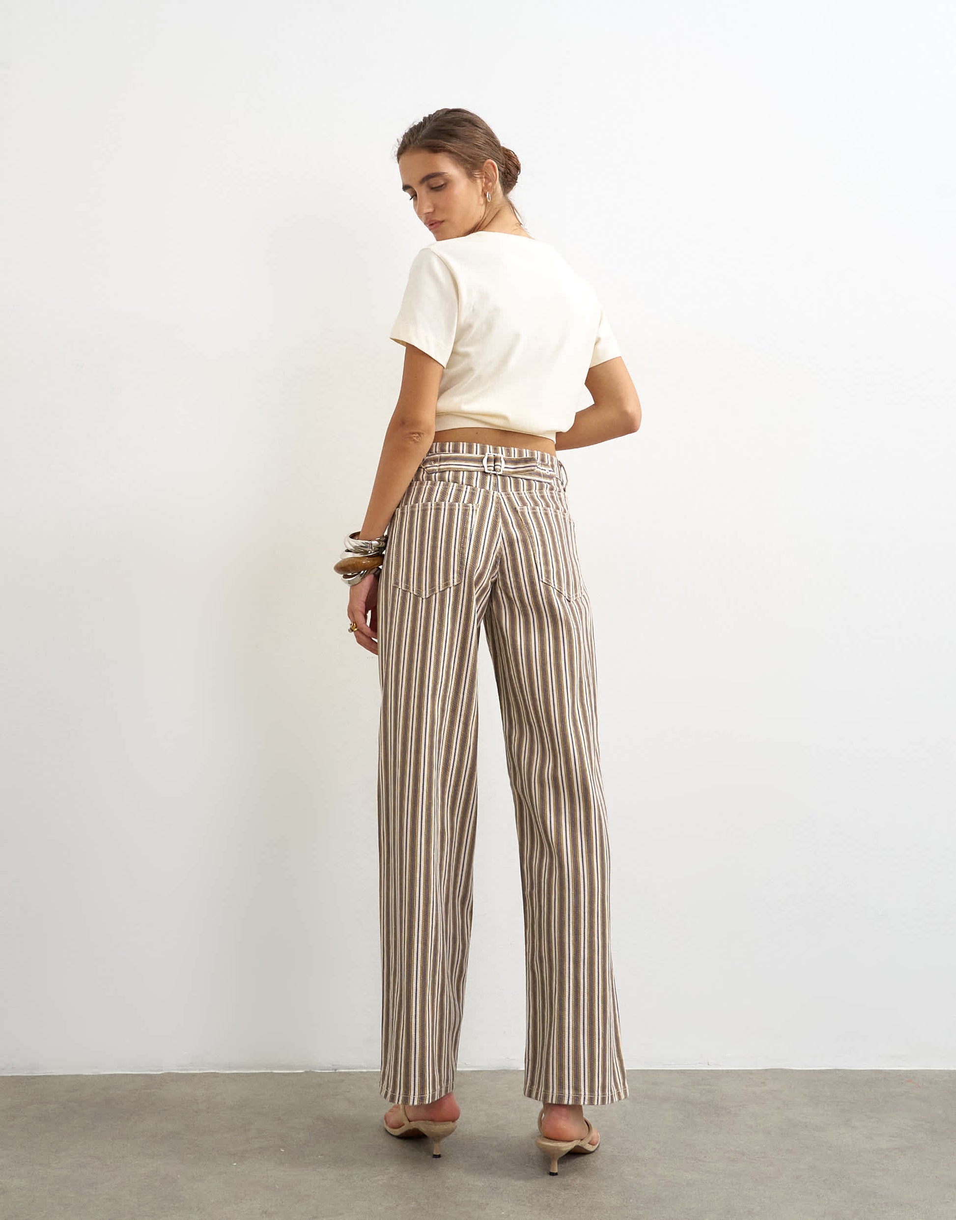Topshop Cinch low rise relaxed jean in tobacco and colbalt stripe