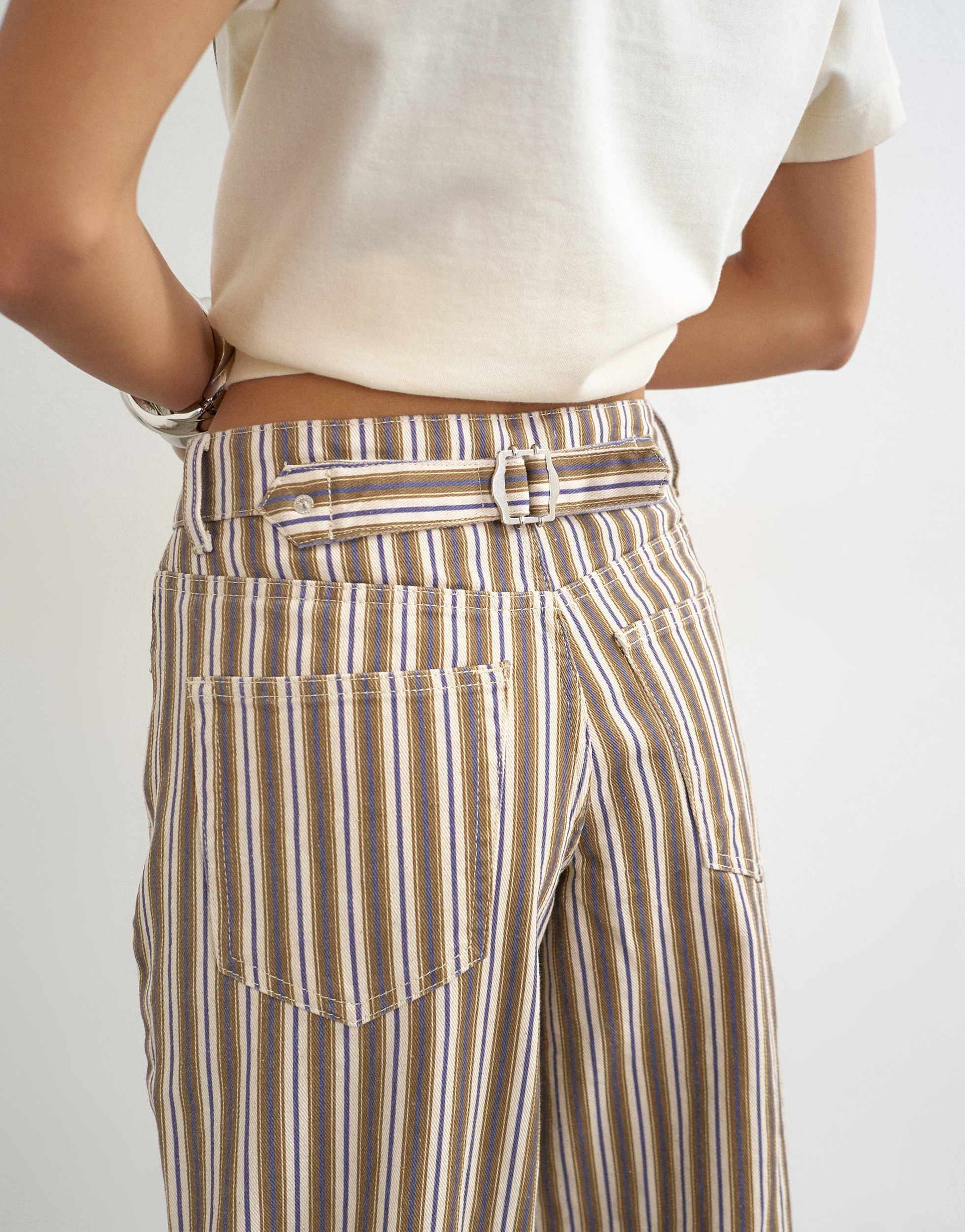 Topshop Cinch low rise relaxed jean in tobacco and colbalt stripe