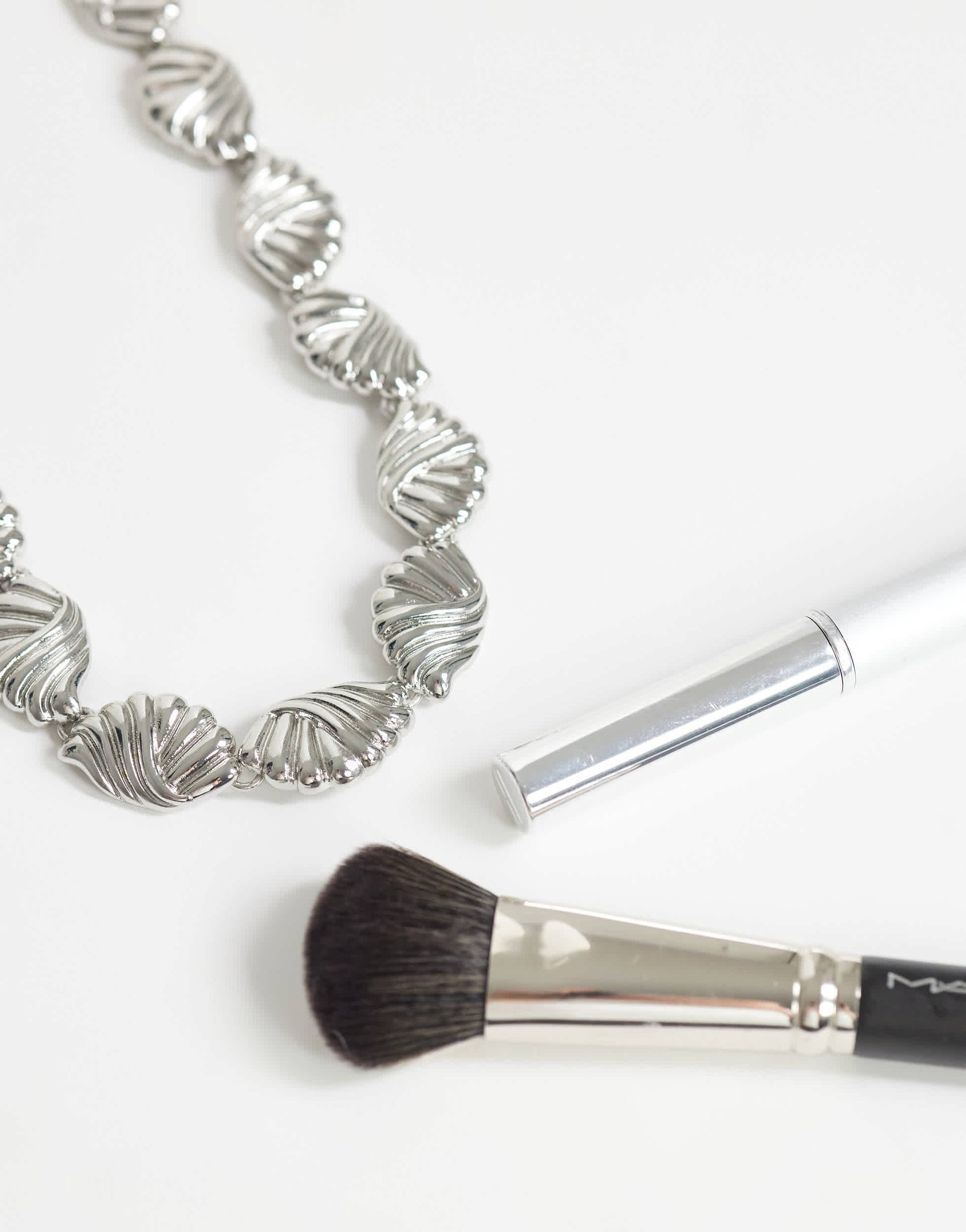 Topshop Naleigh swirl necklace in silver