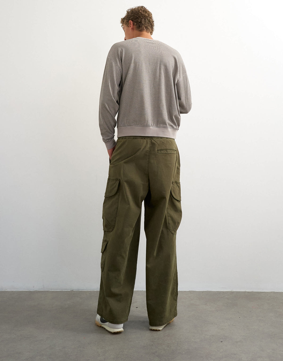 Topman balloon fit cargo trouser in khaki