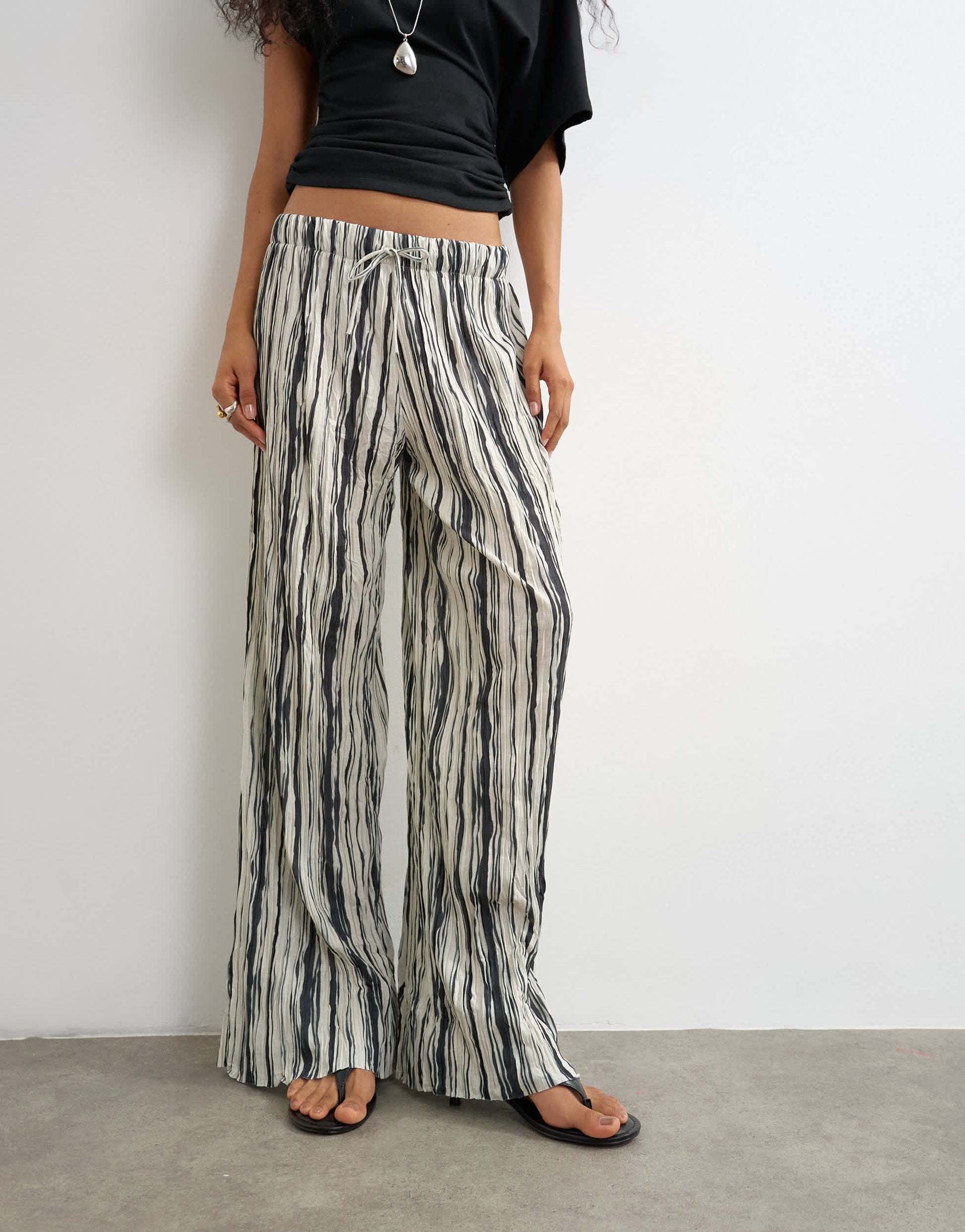 Topshop stripe plisse trouser in black