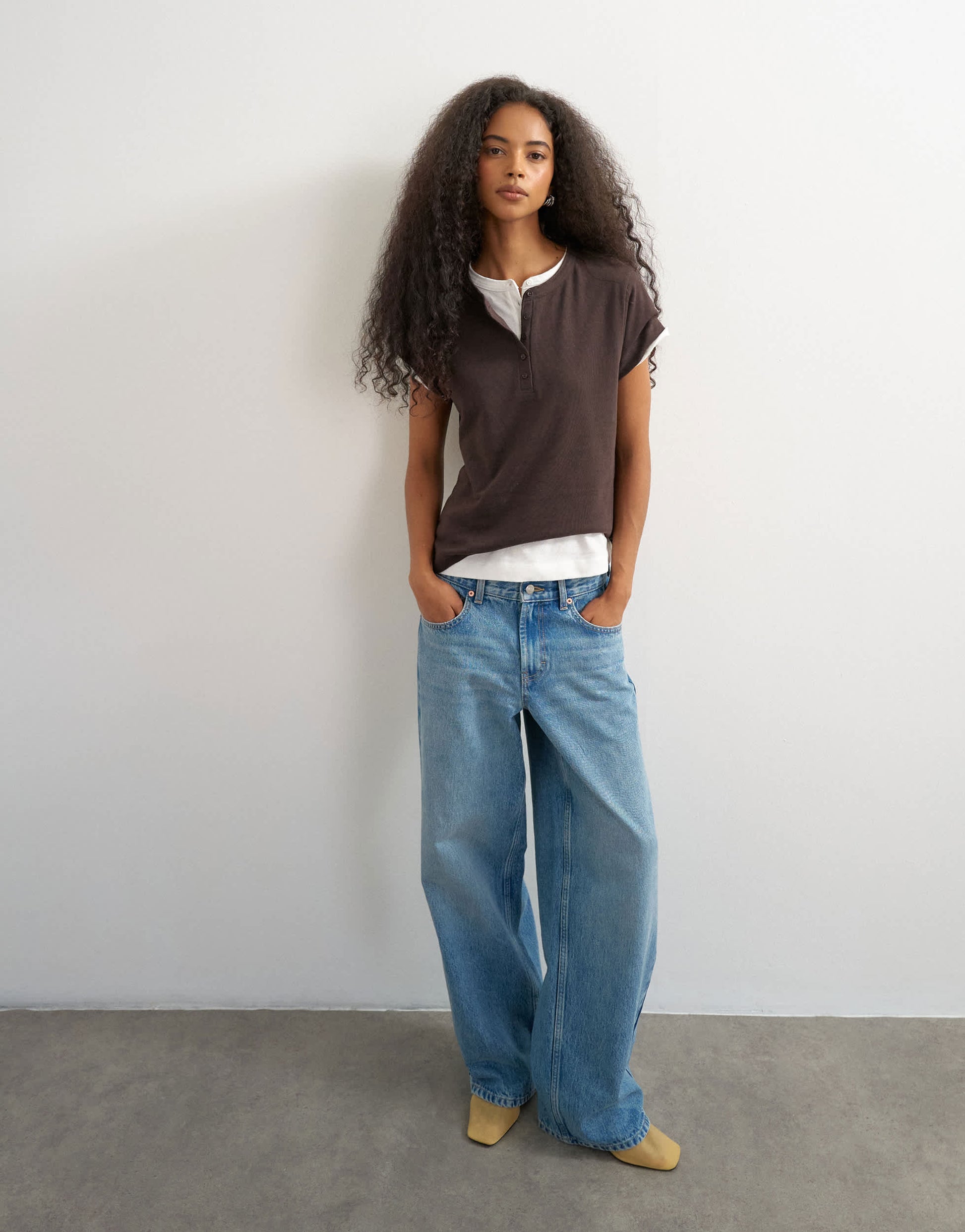 Topshop linen blend fitted short sleeve henley in chocolate