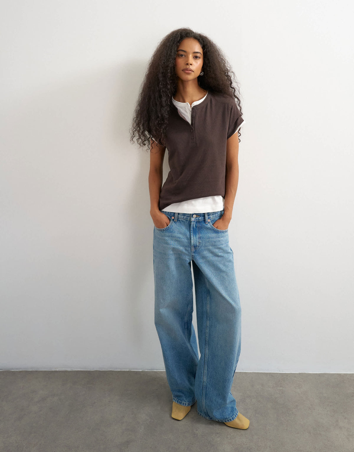 Topshop linen blend fitted short sleeve henley in chocolate