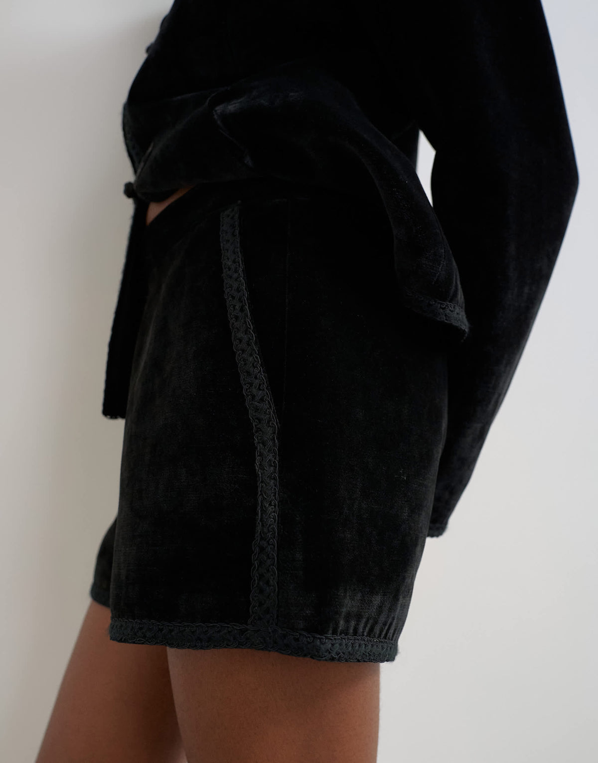 Topshop co ord velvet short in black