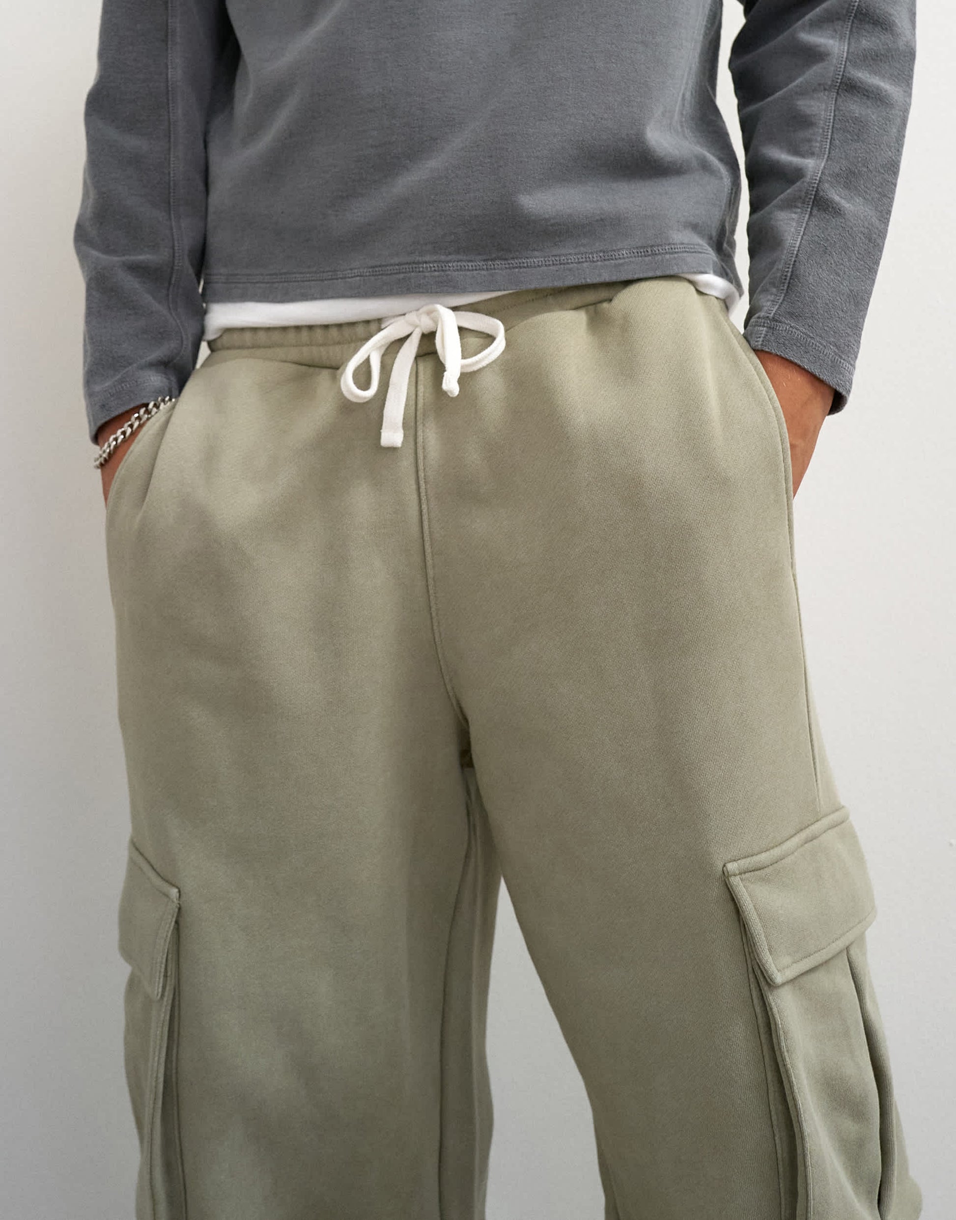 Topman baggy fit heavyweight twill jogger with cargo pockets in khaki