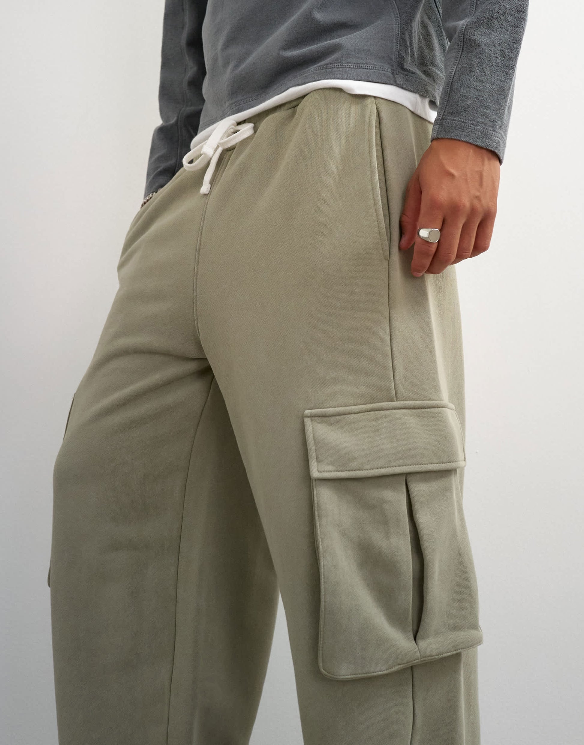 Topman baggy fit heavyweight twill jogger with cargo pockets in khaki