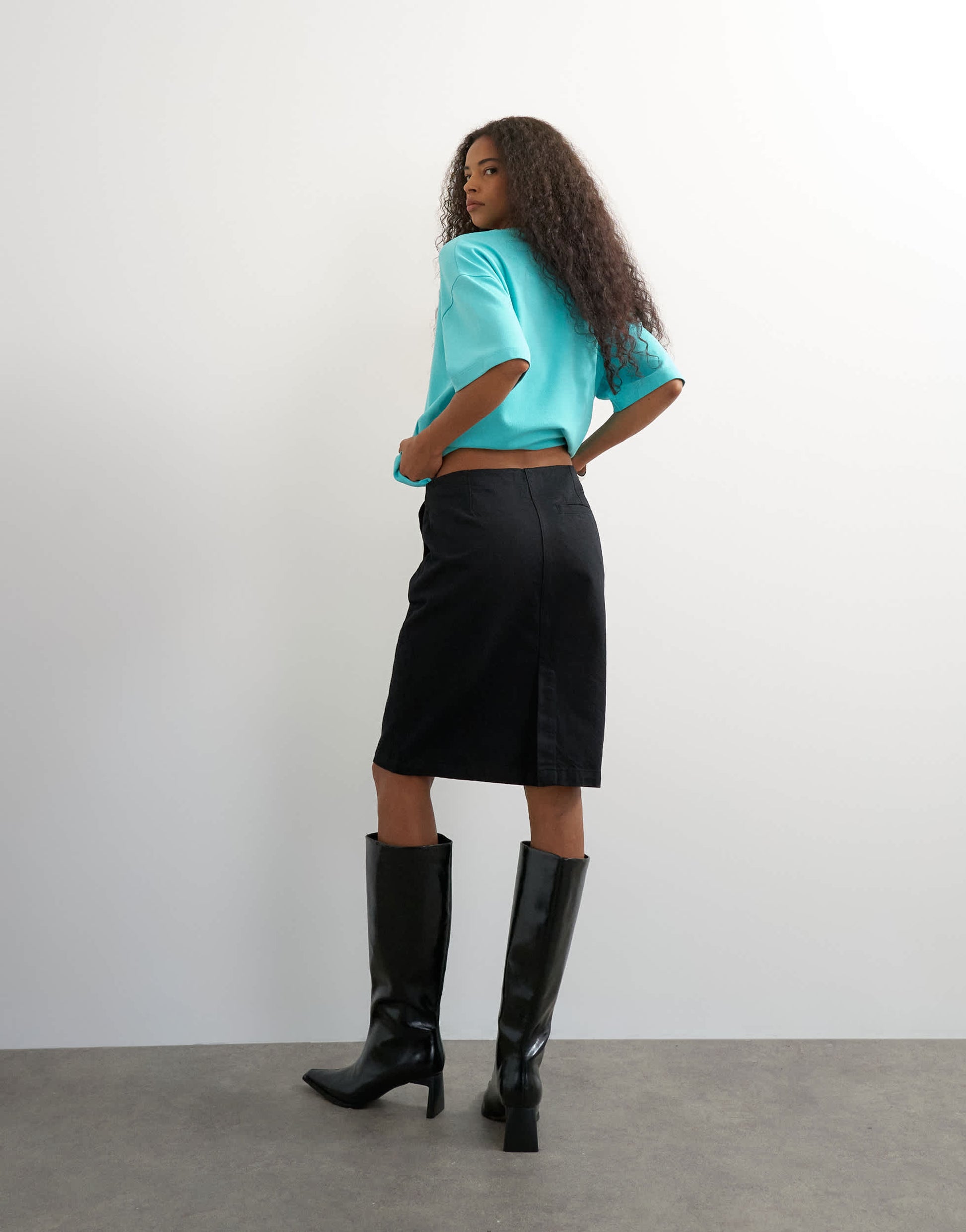 Topshop denim 90s low rise pencil skirt in washed black