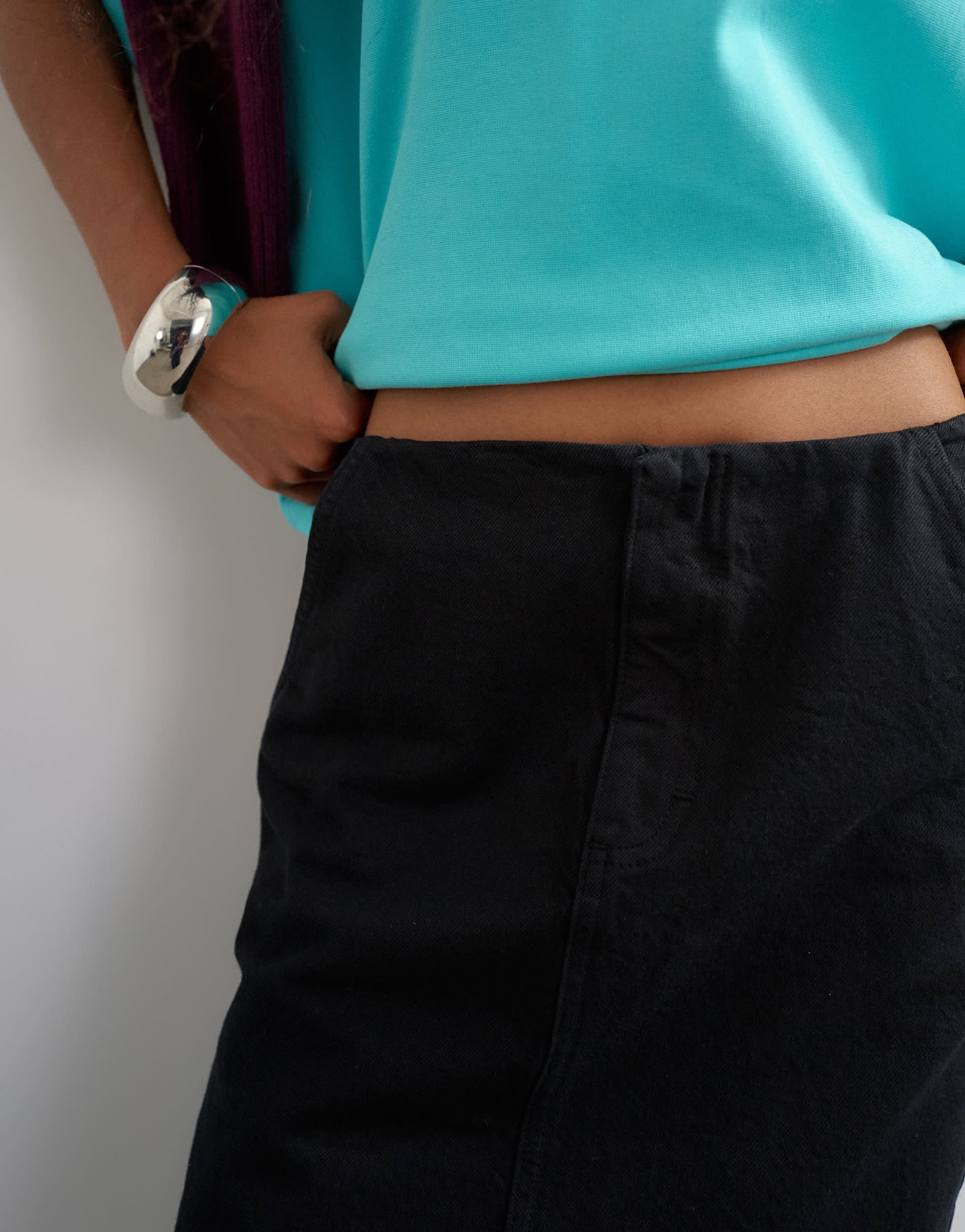 Topshop denim 90s low rise pencil skirt in washed black