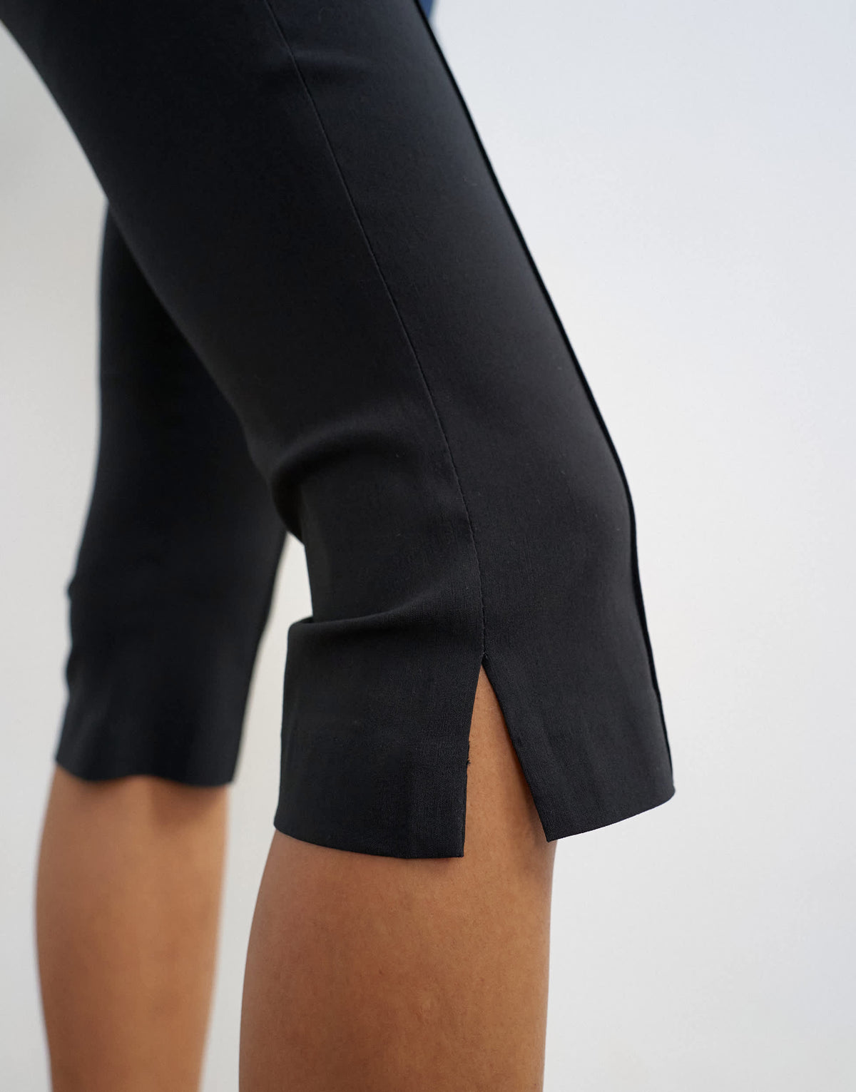 Topshop capri trouser in black