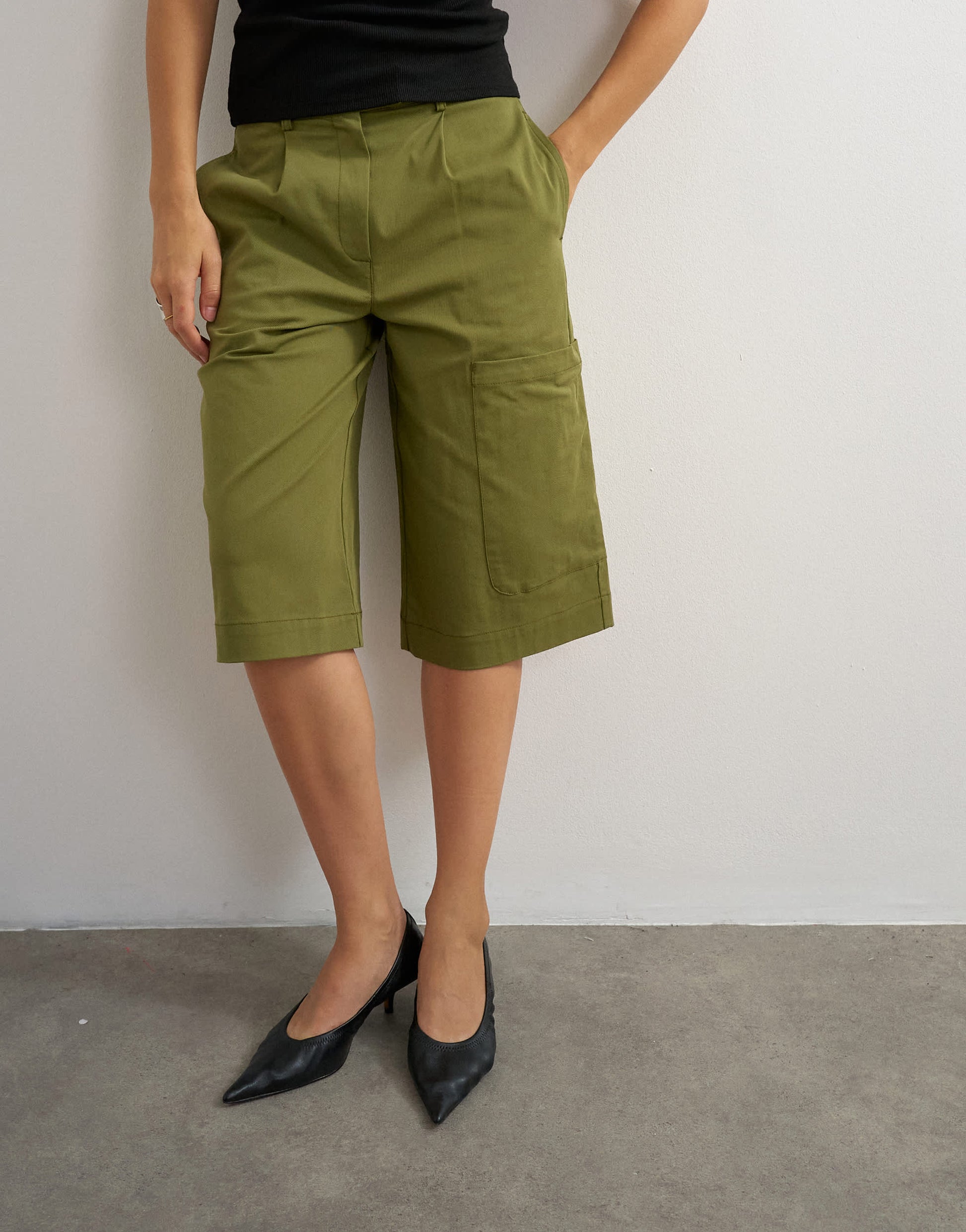 Topshop longline bermuda short in khaki