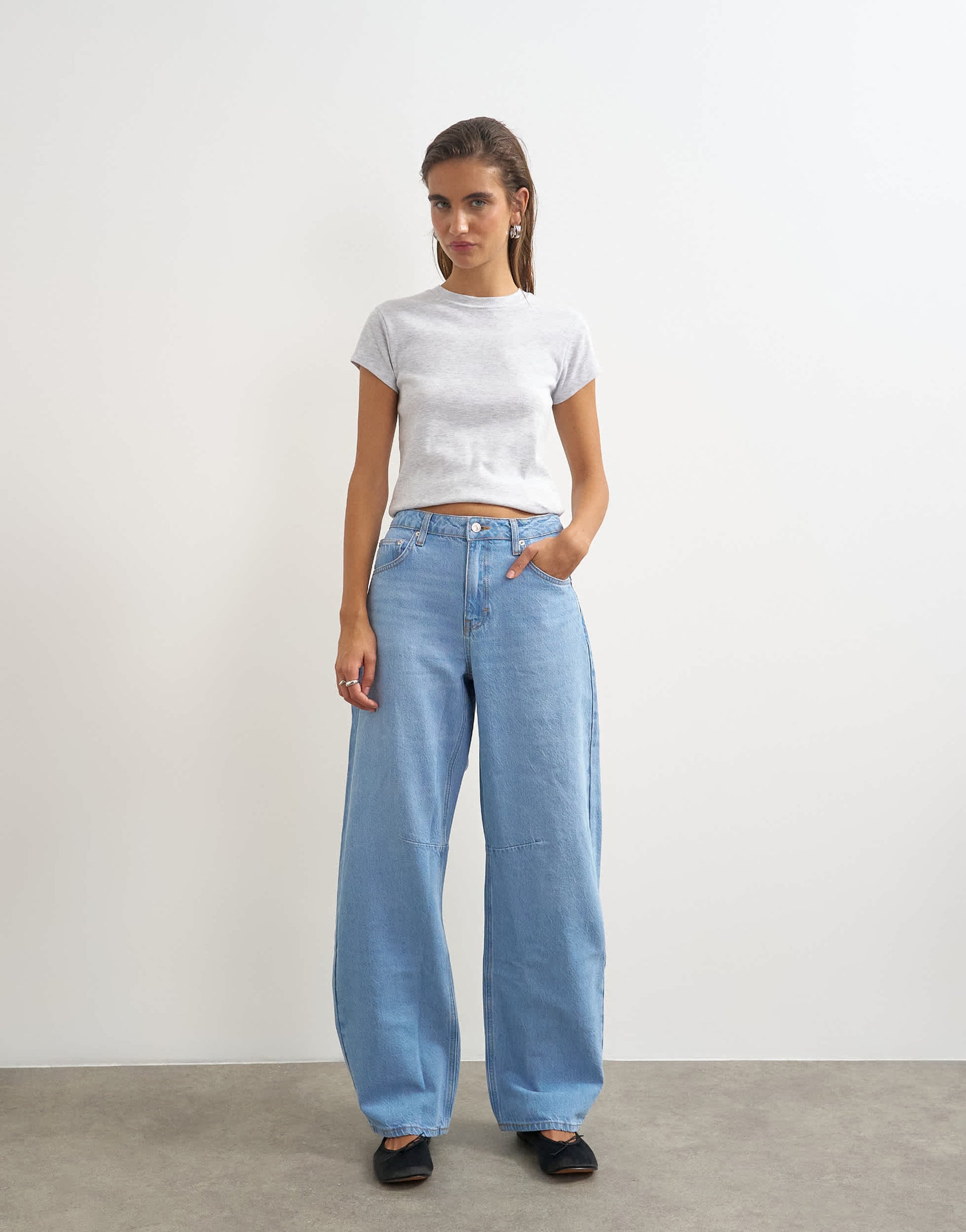 Topshop Barrel mid rise jean in bleach