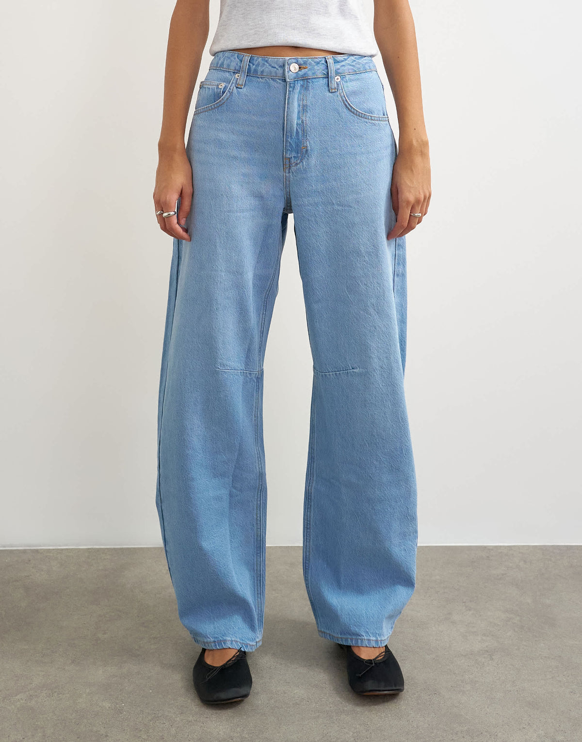Topshop Barrel mid rise jean in bleach