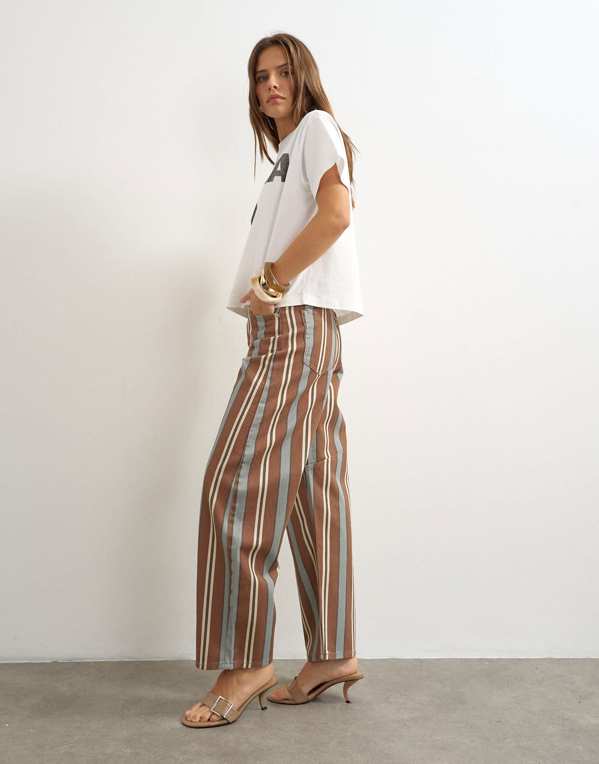 Topshop Barrel mid rise jean in brown and blue stripe
