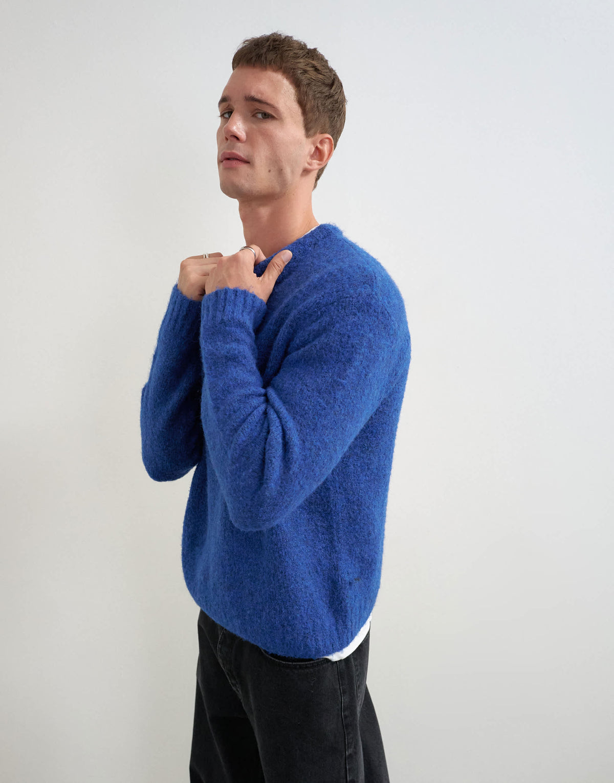 Topman relaxed fit loose knit jumper in cobalt blue