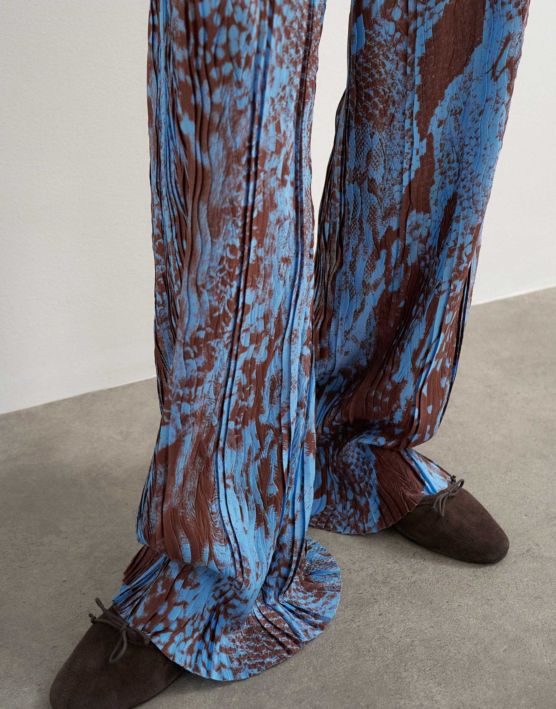 Topshop abstract plisse wide leg trouser in blue