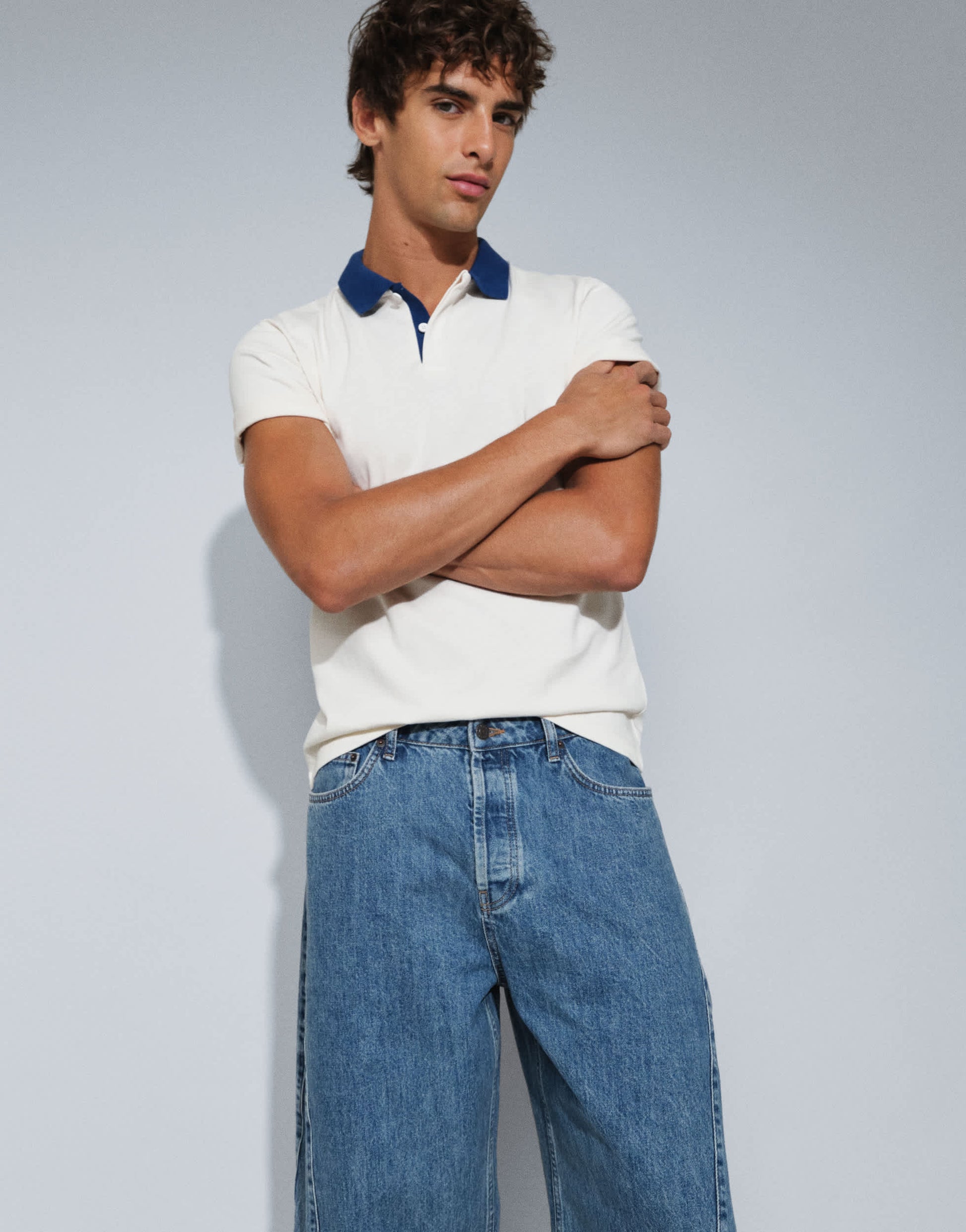 Topman rigid barrel fit jean in mid wash