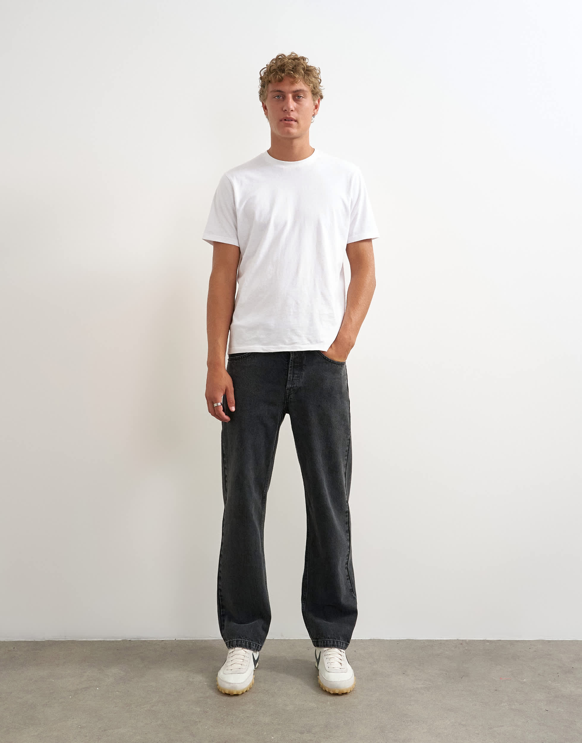 Topman rigid straight fit jean in clean washed black