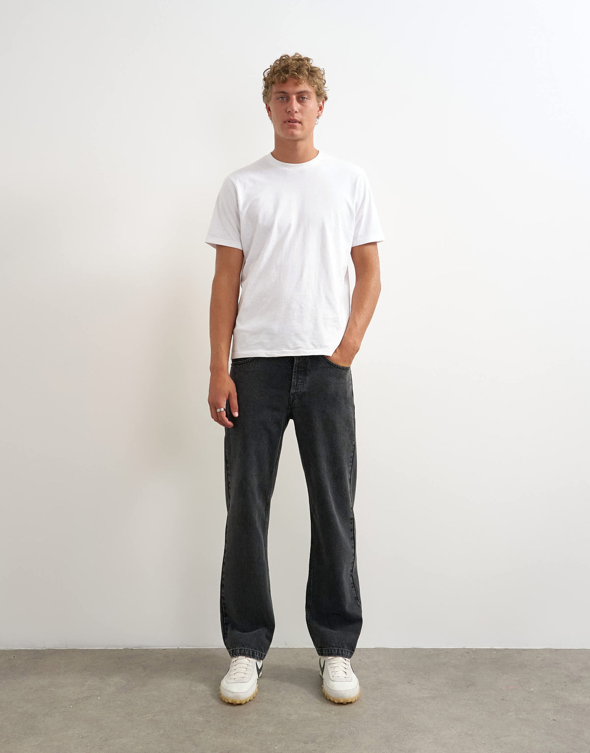 Topman rigid straight fit jean in clean washed black