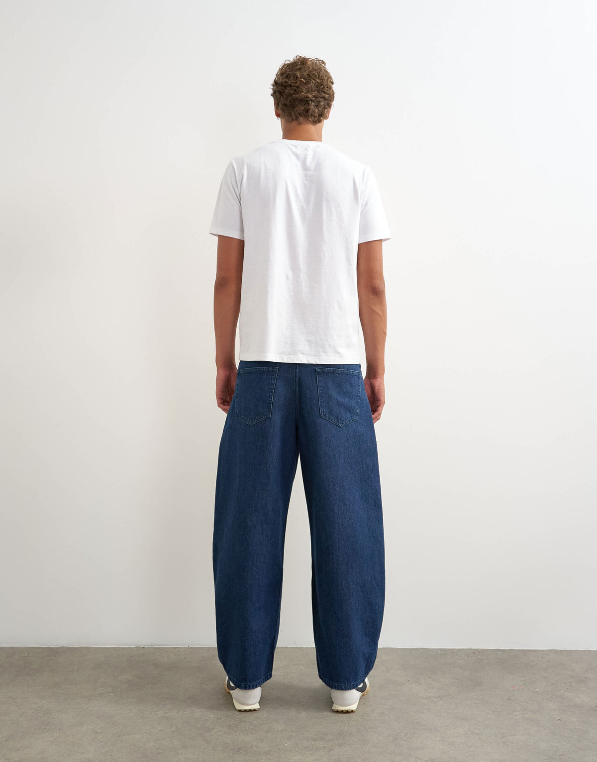 Topman rigid barrel fit jean in dark wash