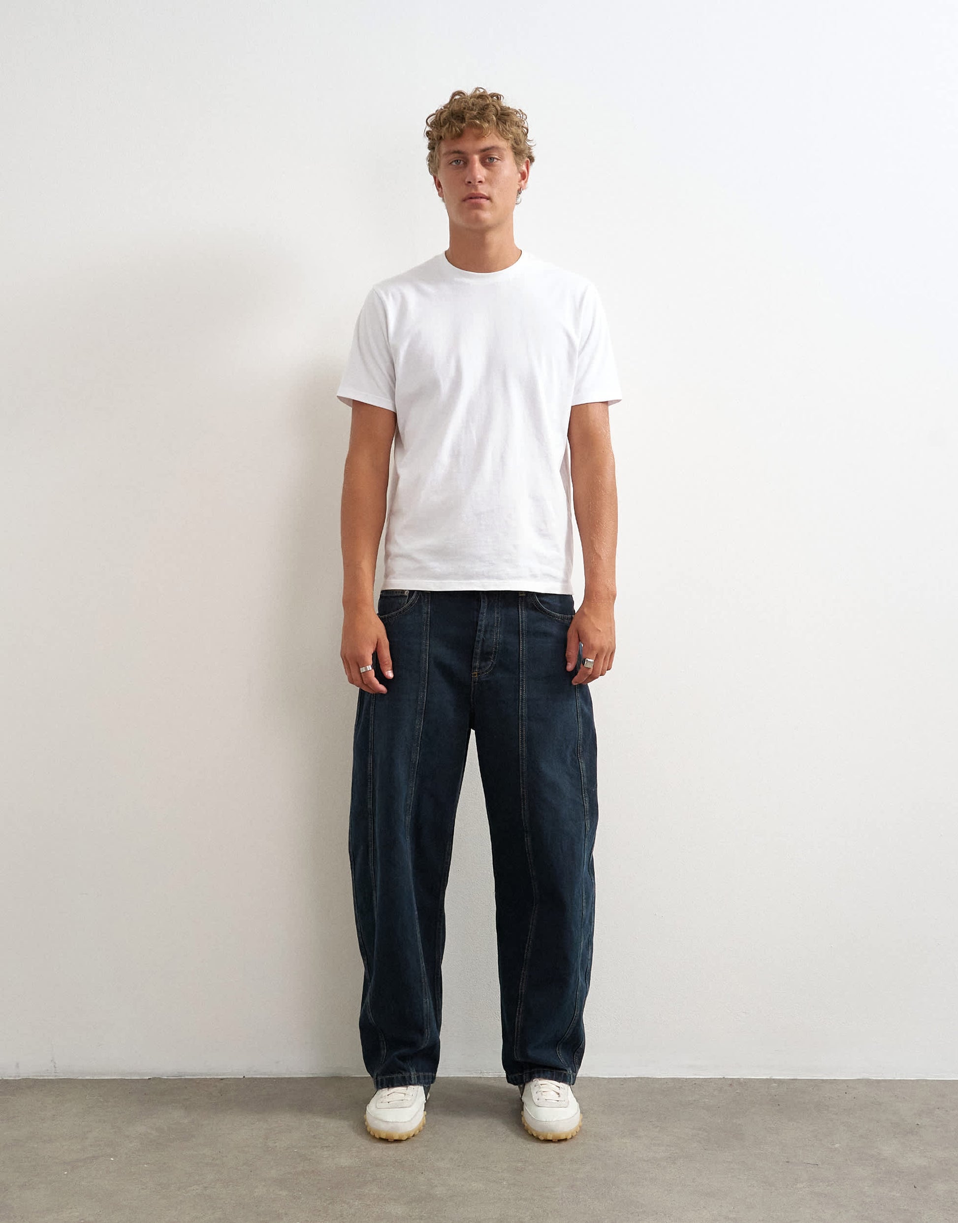 Topman rigid barrel fit panelled jean in clean dark wash