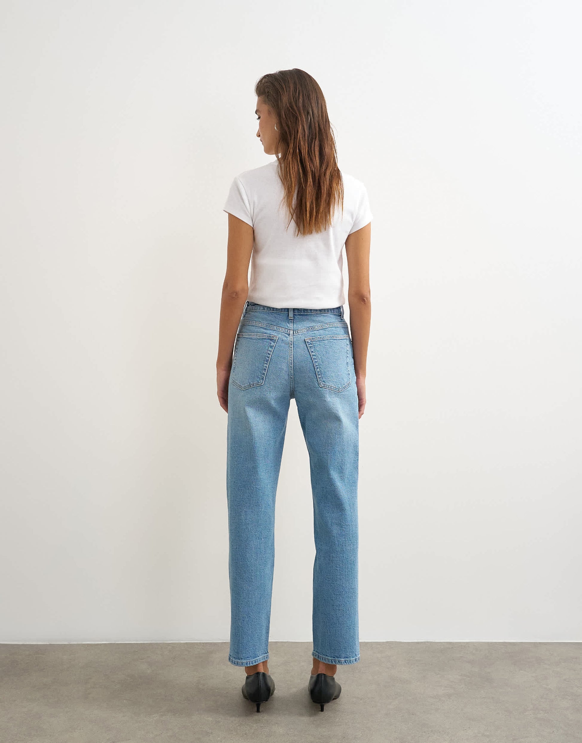 Topshop Orson comfort stretch straight leg ankle grazer jean in bleach