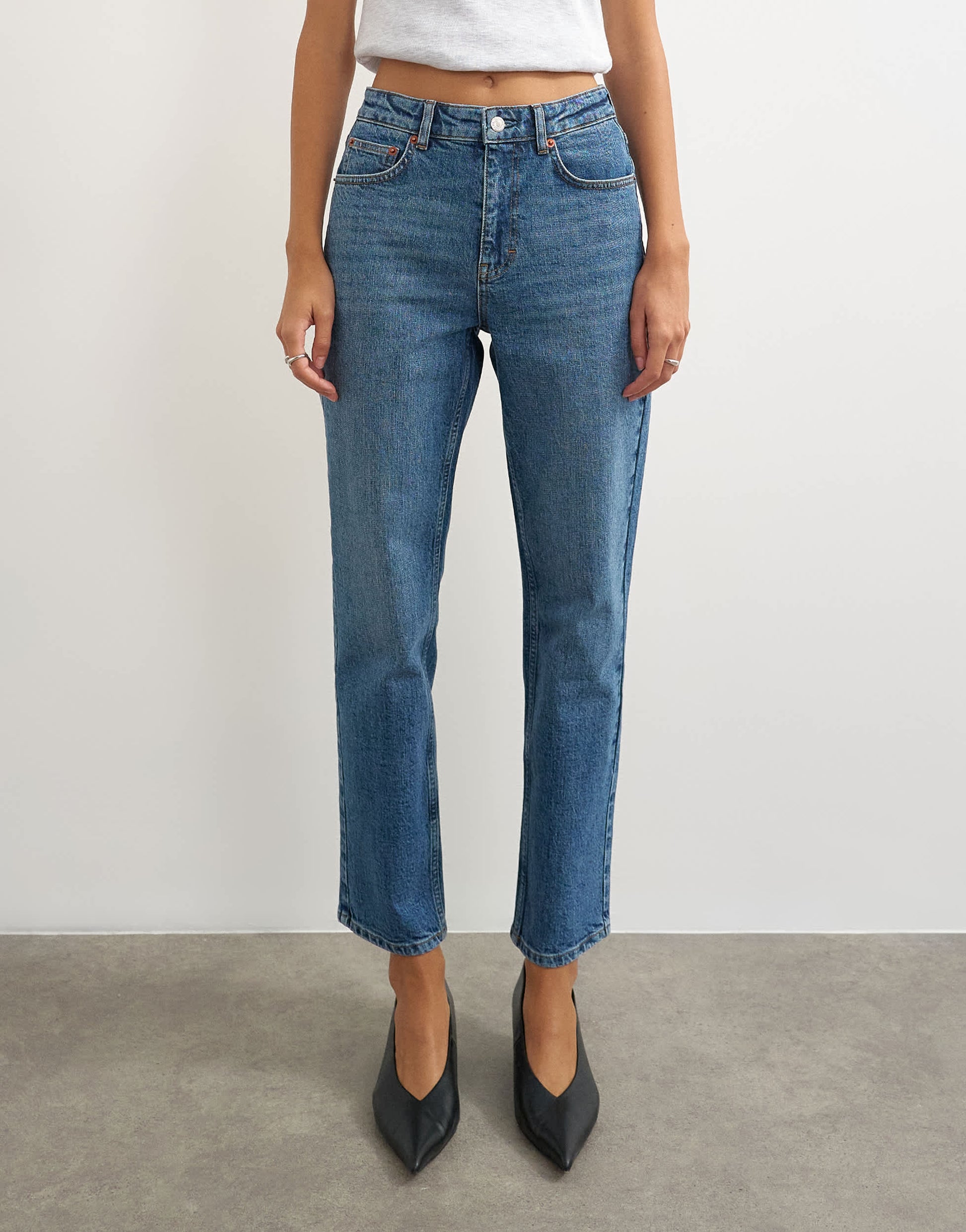 Topshop Orson comfort stretch straight leg ankle grazer jean in mid blue