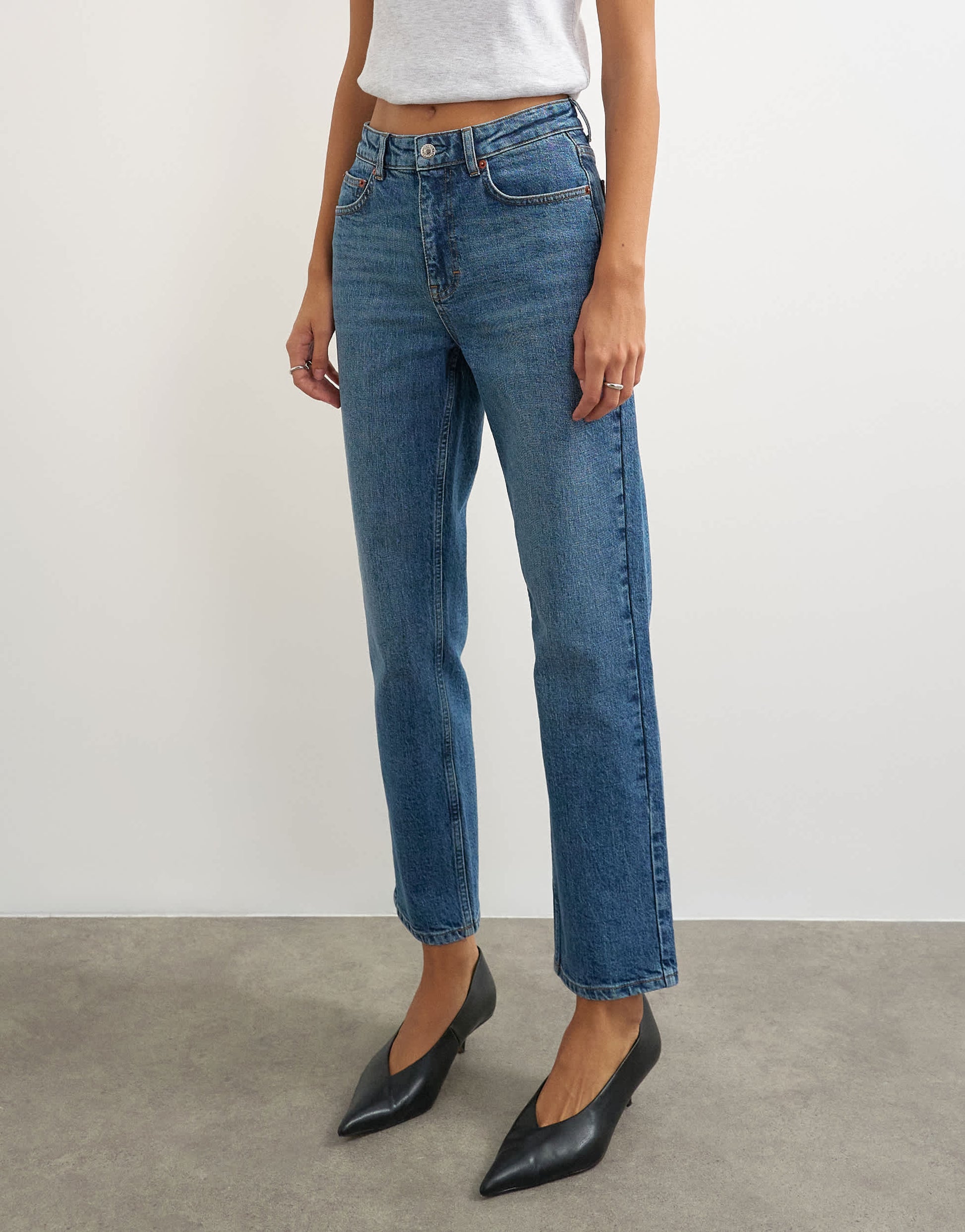Topshop Orson comfort stretch straight leg ankle grazer jean in mid blue