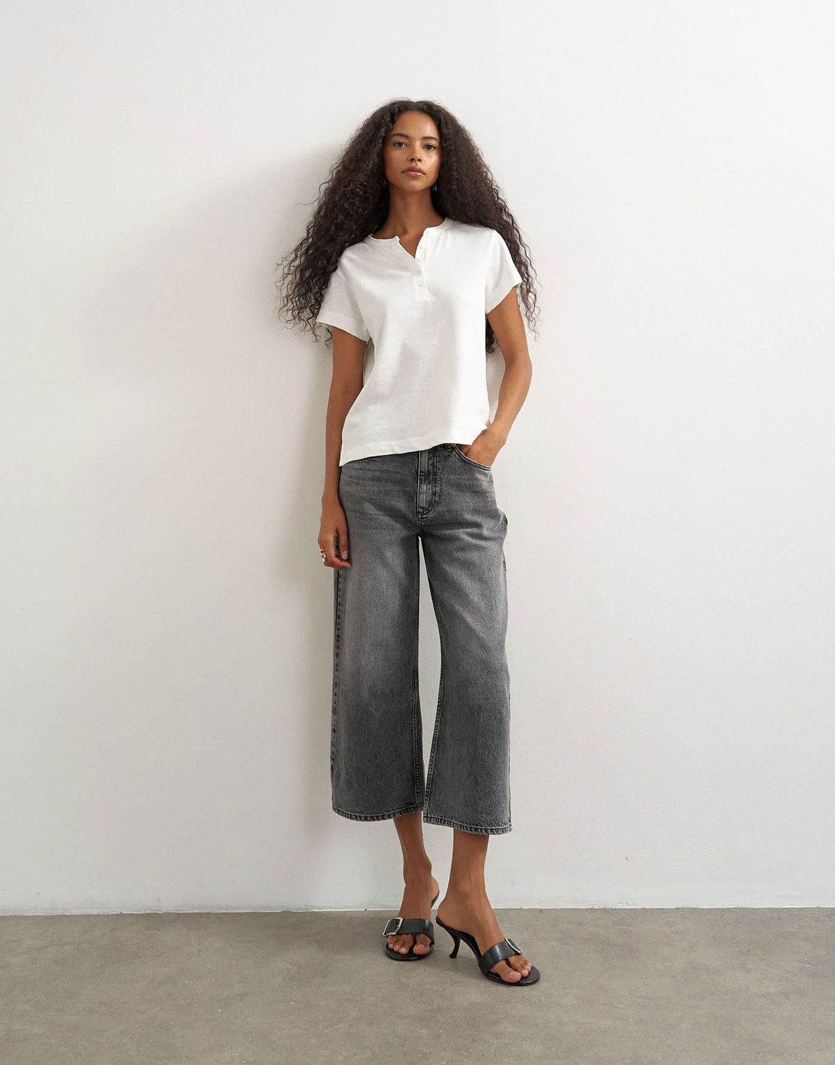 Topshop relaxed mid rise crop jean in washed black