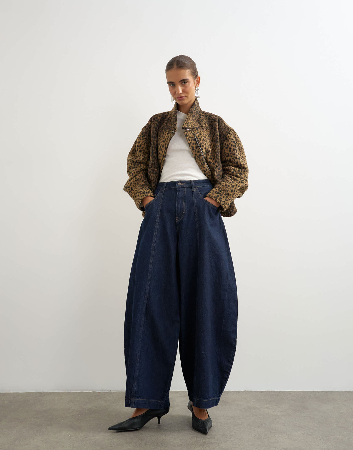 Topshop Harper baggy barrel jean in rinse wash