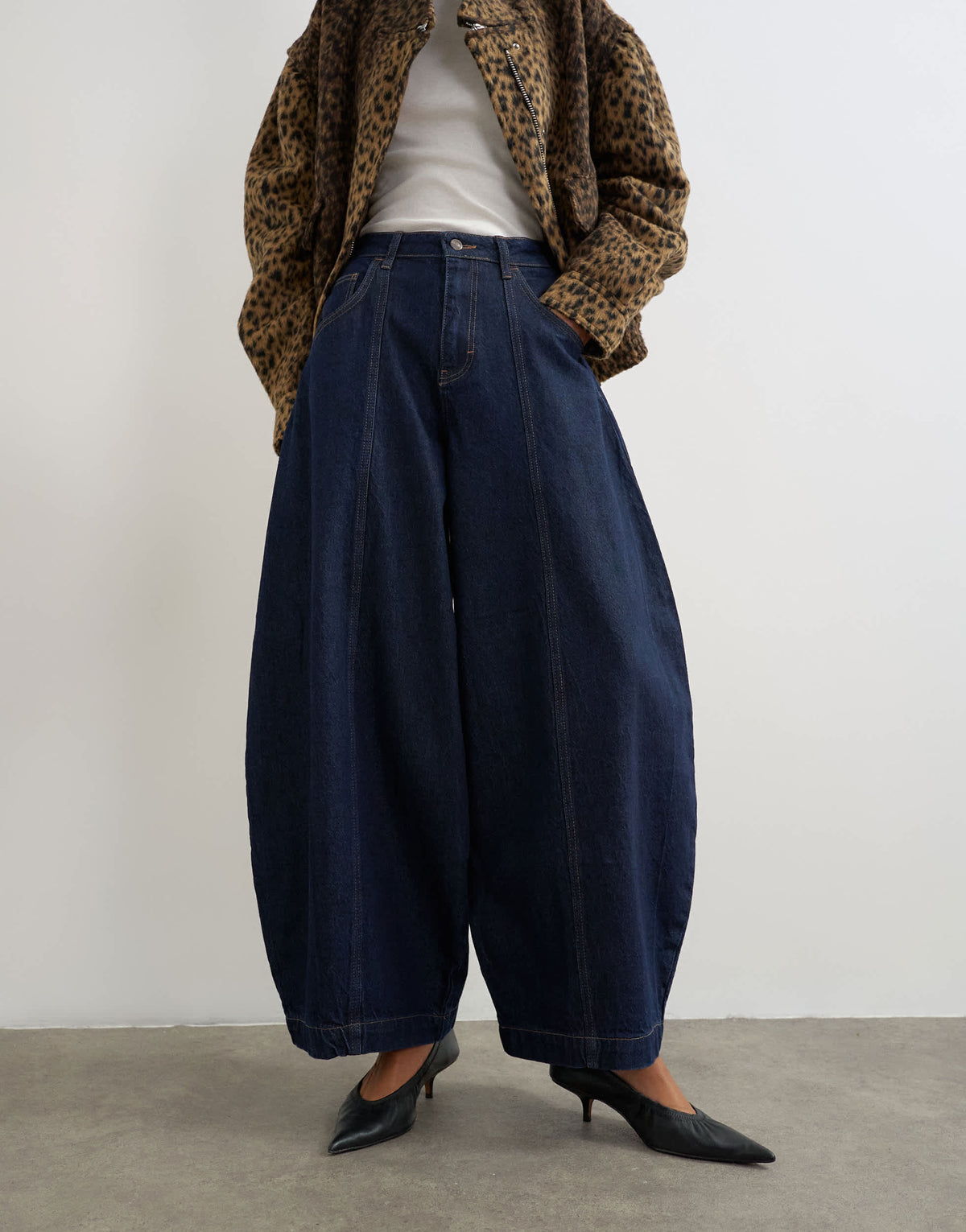 Topshop Harper baggy barrel jean in rinse wash