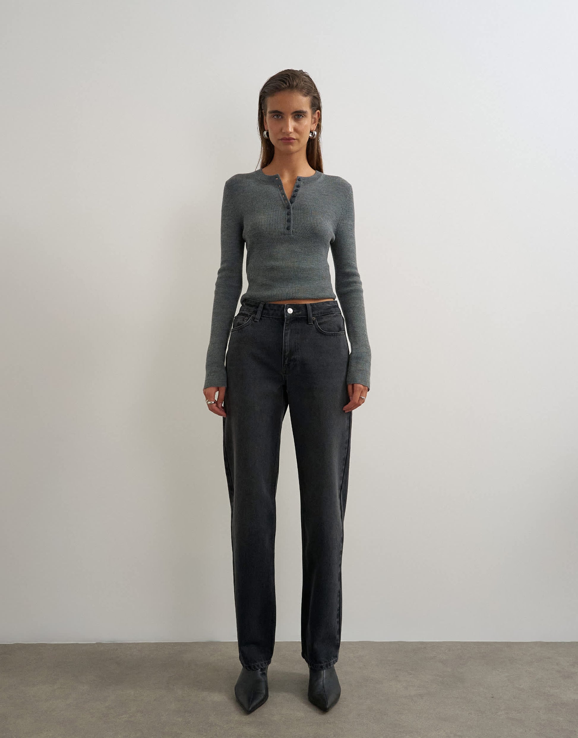 Topshop Vintage straight mid rise jean in washed black