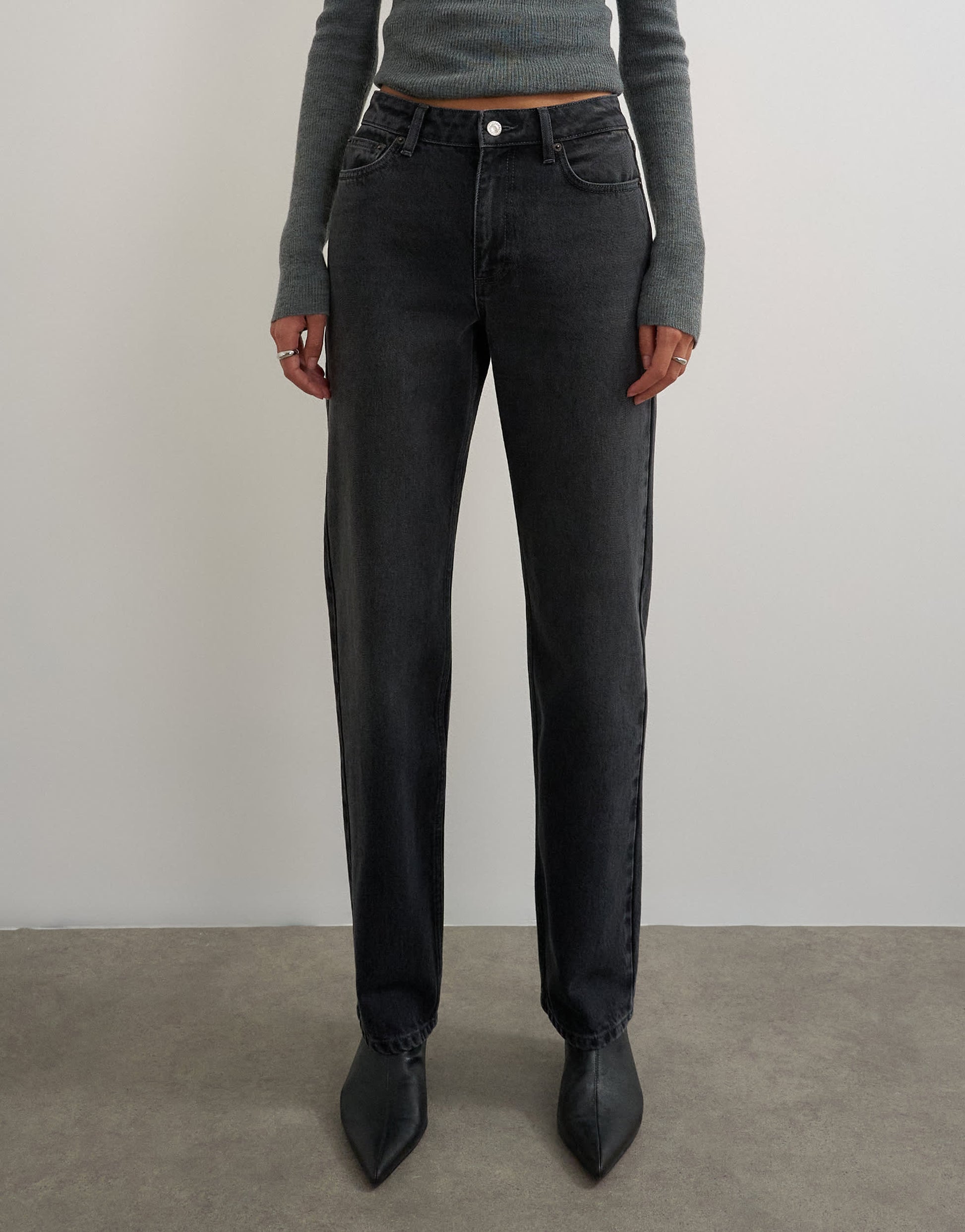 Topshop Vintage straight mid rise jean in washed black