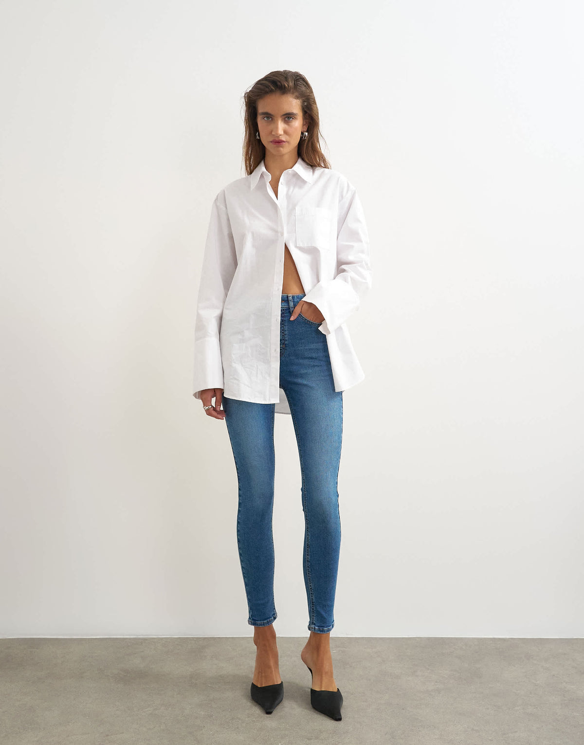 Topshop Jamie high rise skinny jean in mid blue