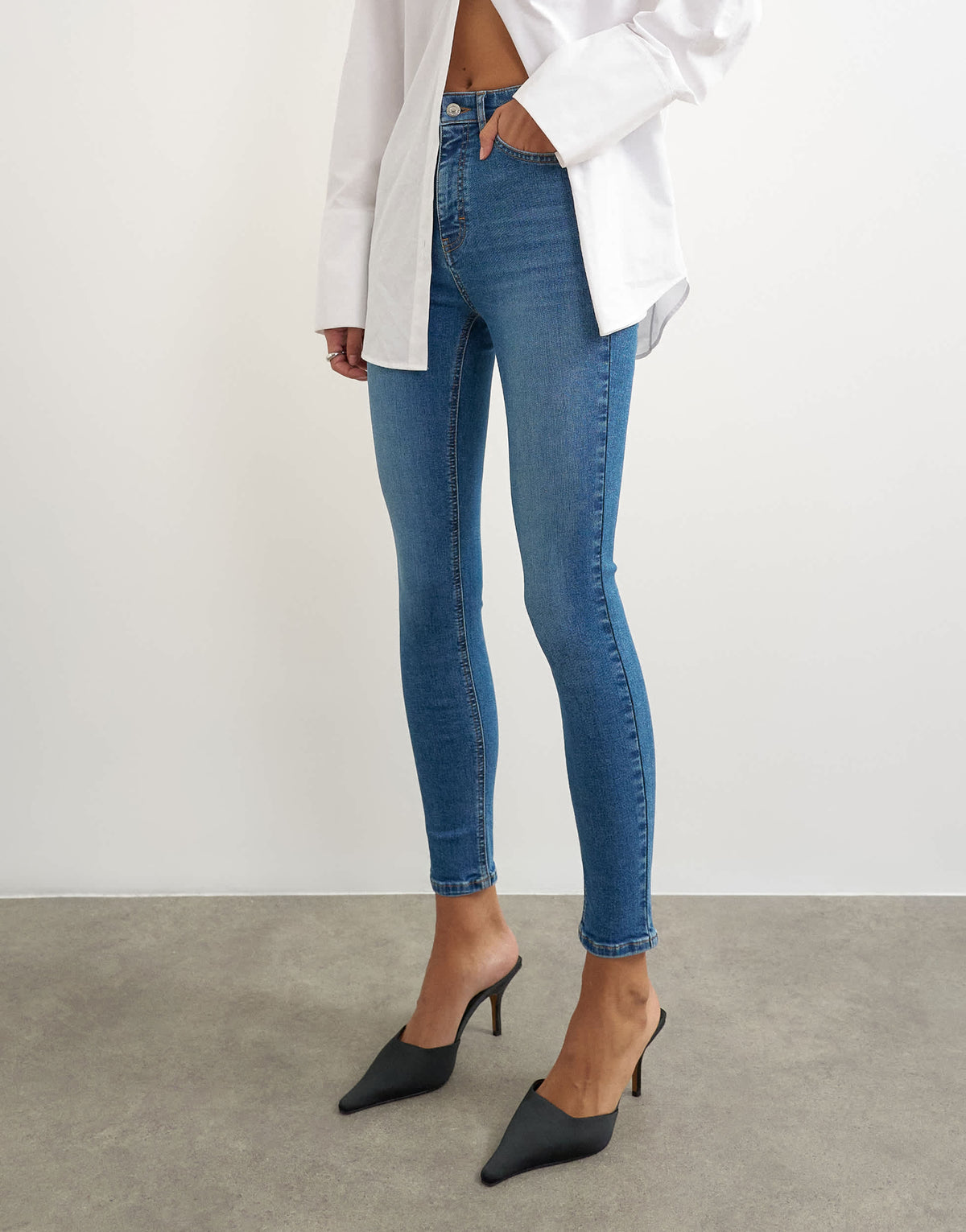 Topshop Jamie high rise skinny jean in mid blue