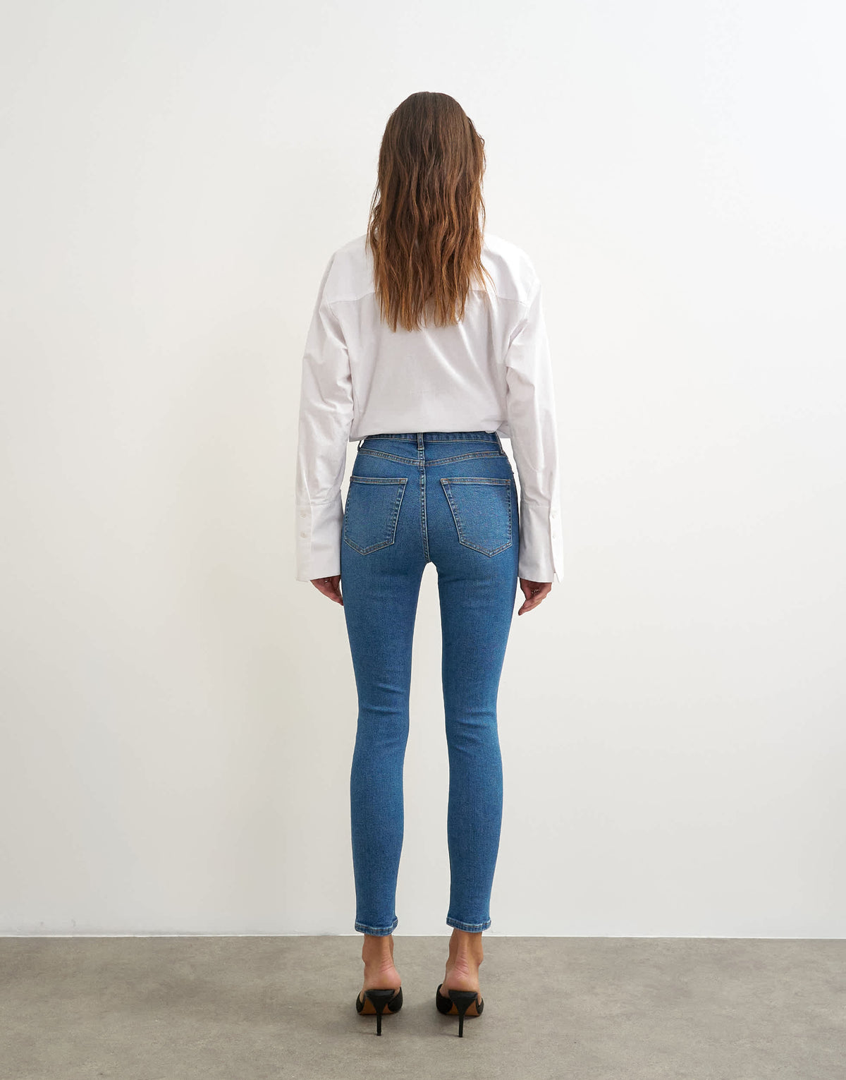 Topshop Jamie high rise skinny jean in mid blue