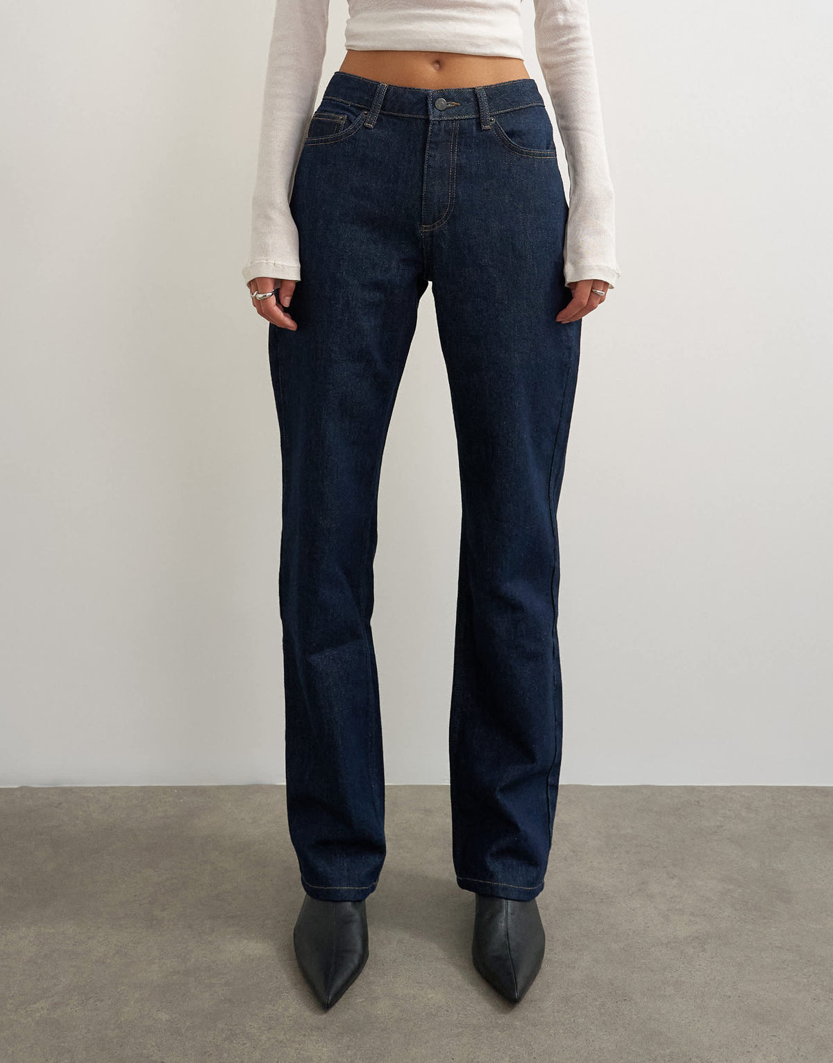 Topshop Vintage straight mid rise jean in rinse indigo