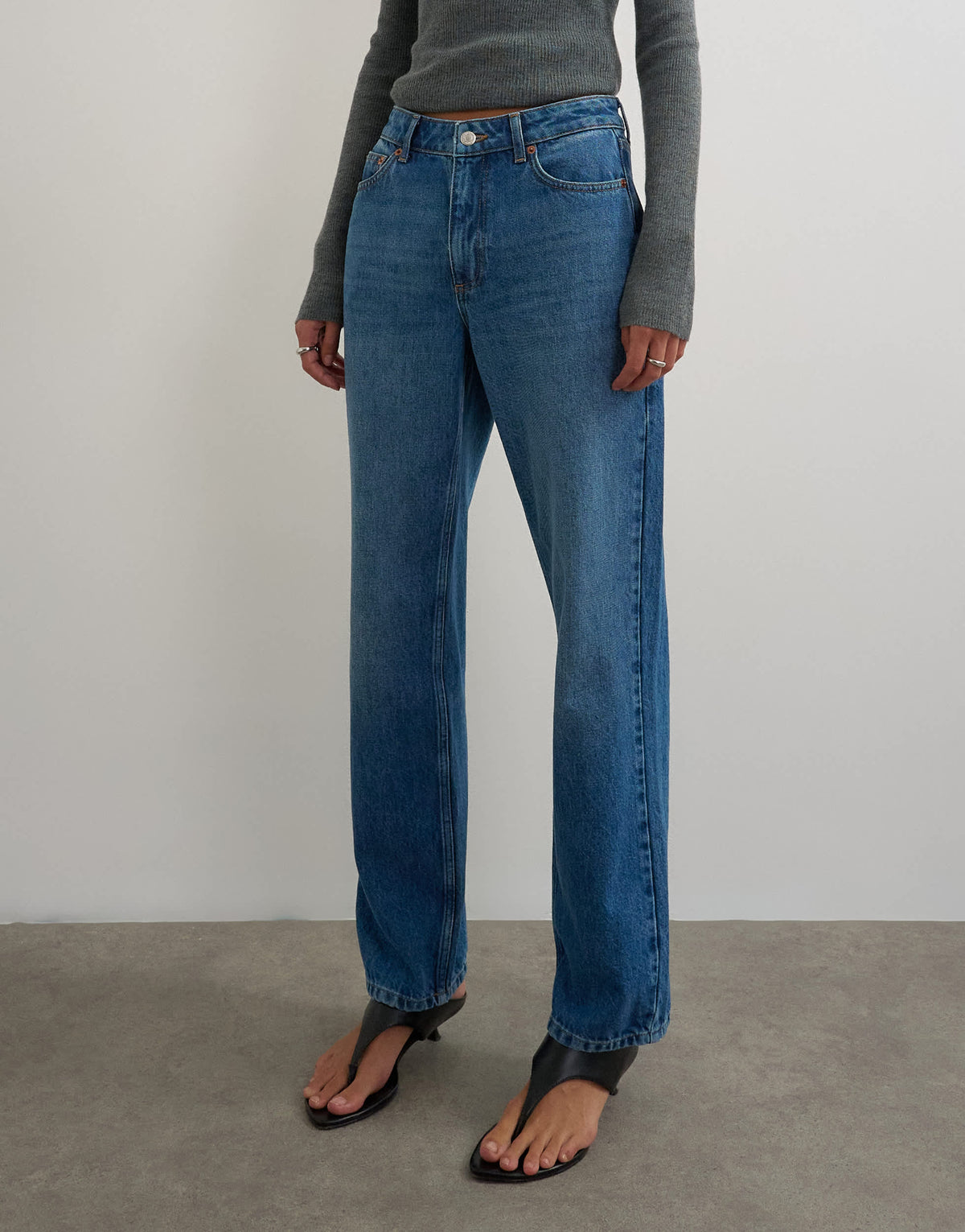 Topshop Vintage straight mid rise jean in mid blue