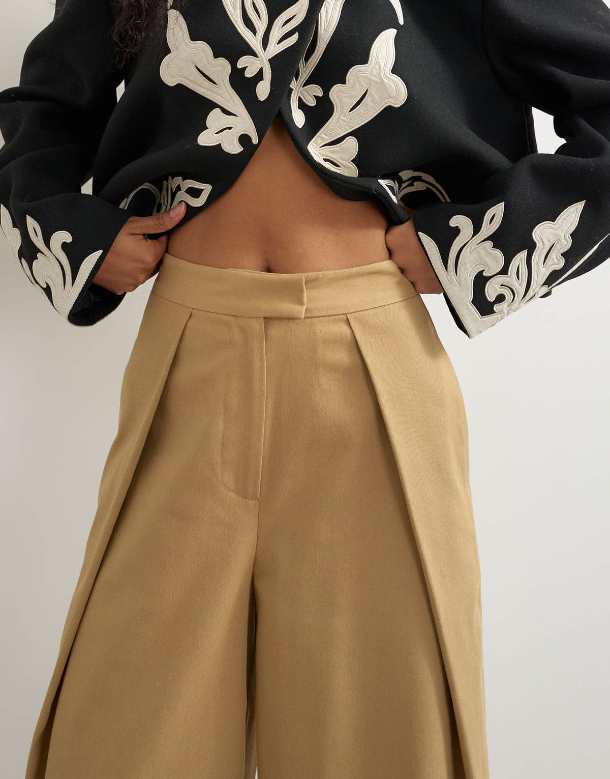 Topshop pleat barrel trouser in beige