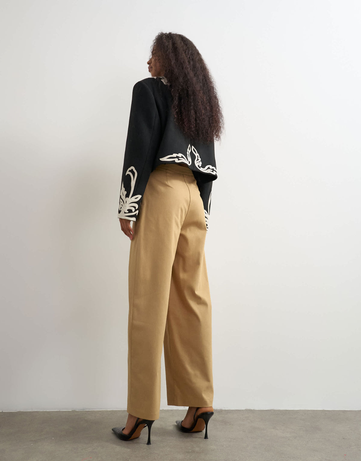 Topshop pleat barrel trouser in beige