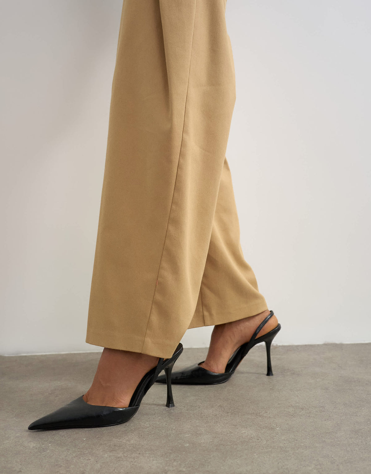 Topshop pleat barrel trouser in beige