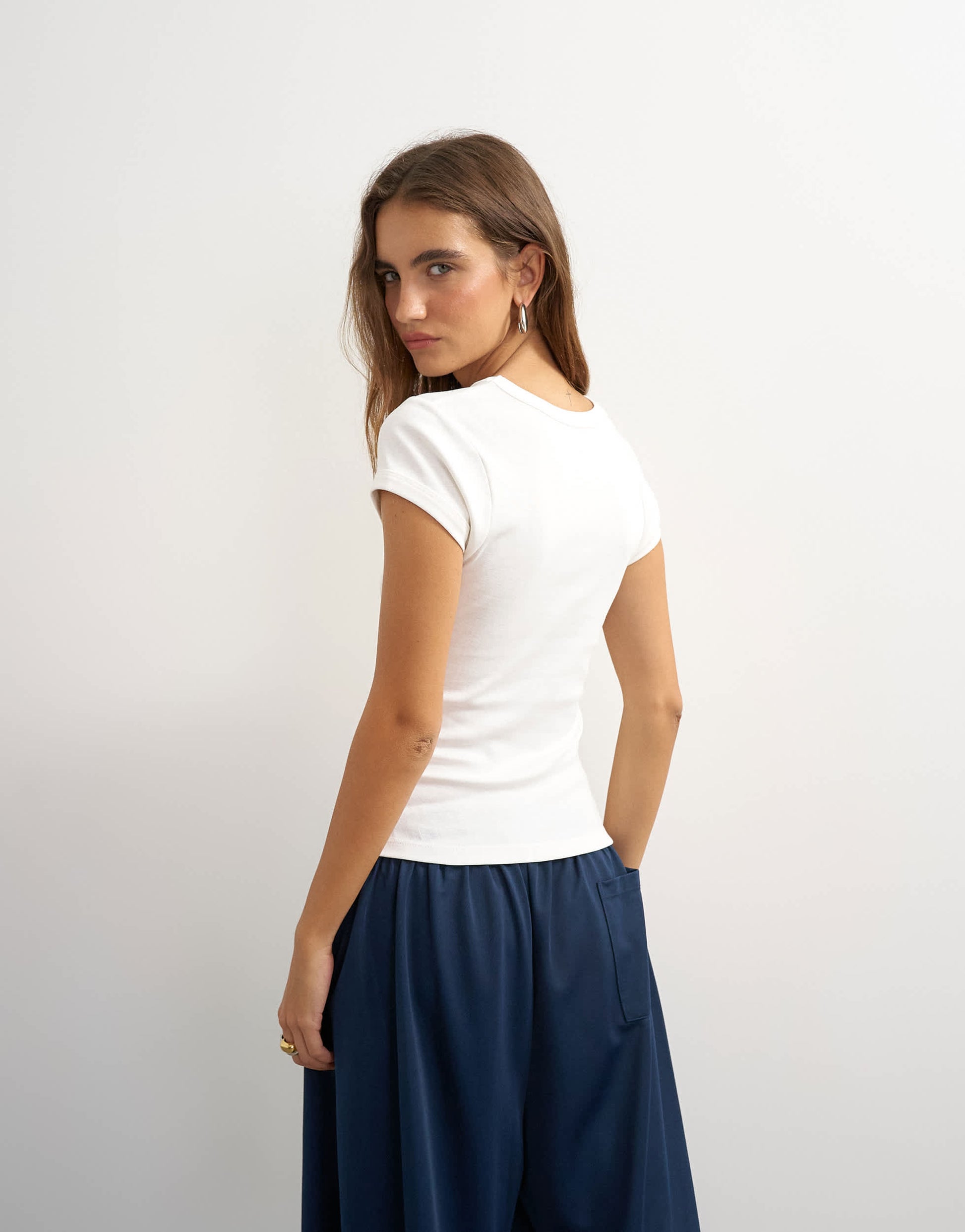 Topshop scoop v baby tee in white
