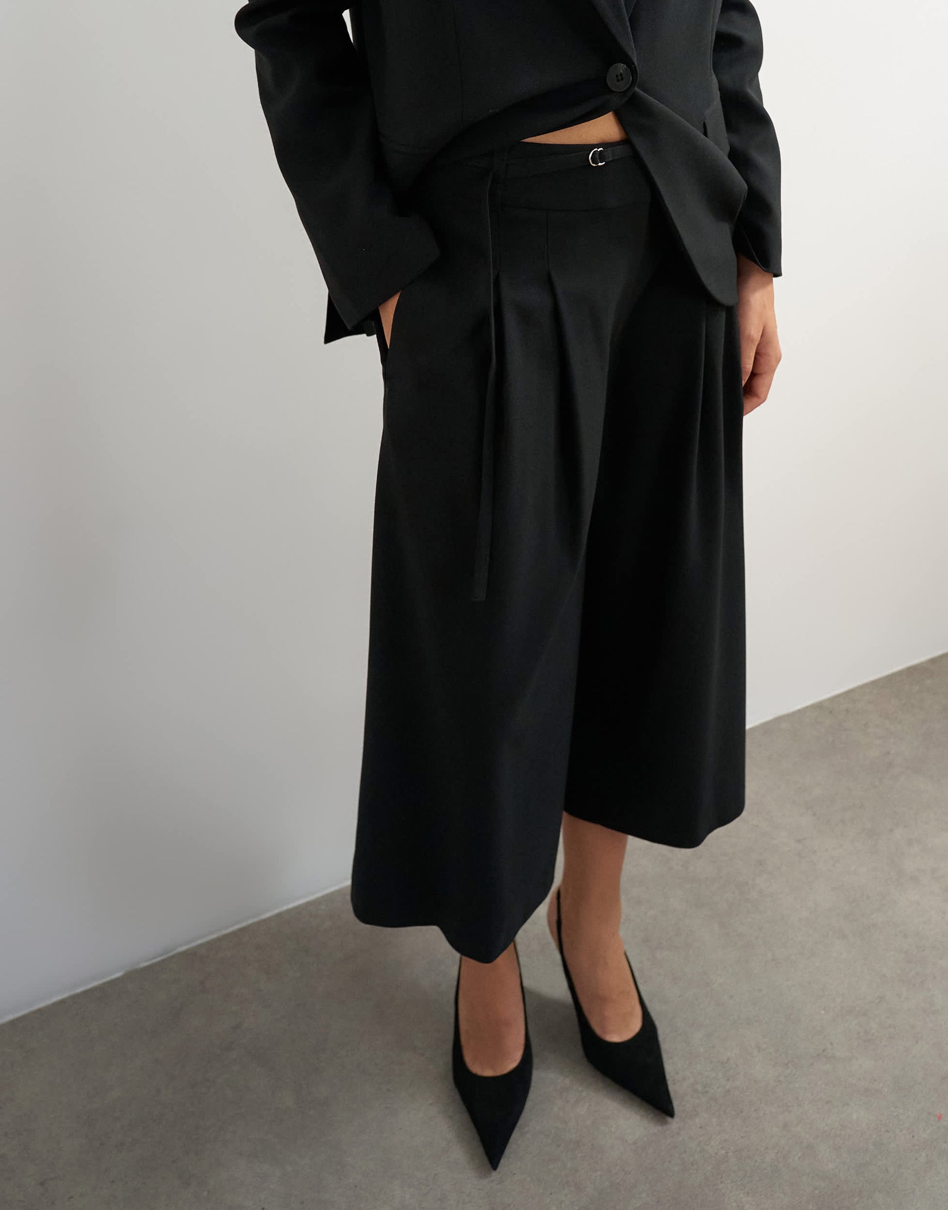 Topshop belted pleated cropped wide leg trouser in black