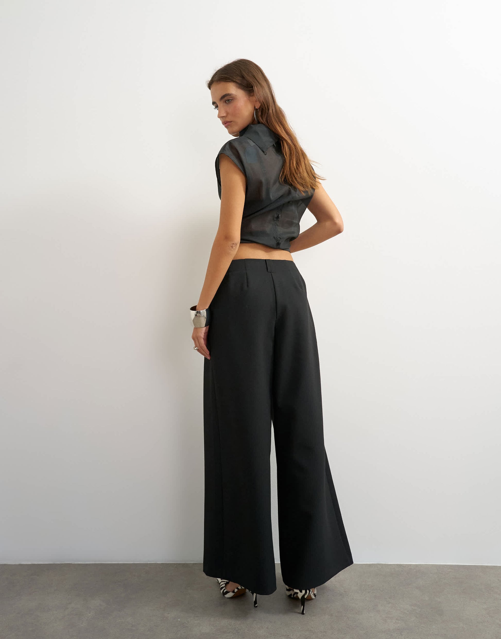 Topshop tailored pleat detail low rise wide leg trousers in black