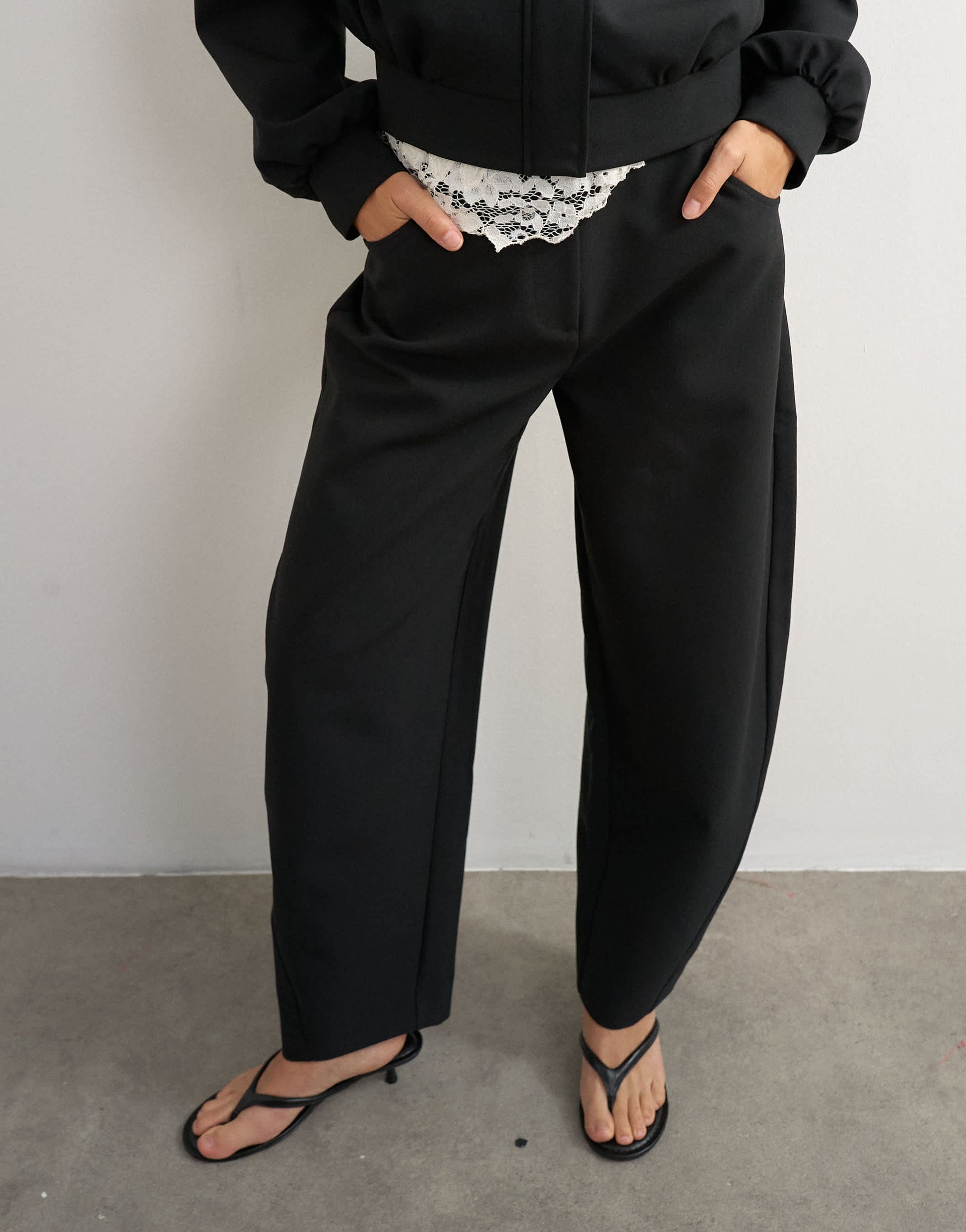 Topshop tailored bubble barrel leg trouser in black