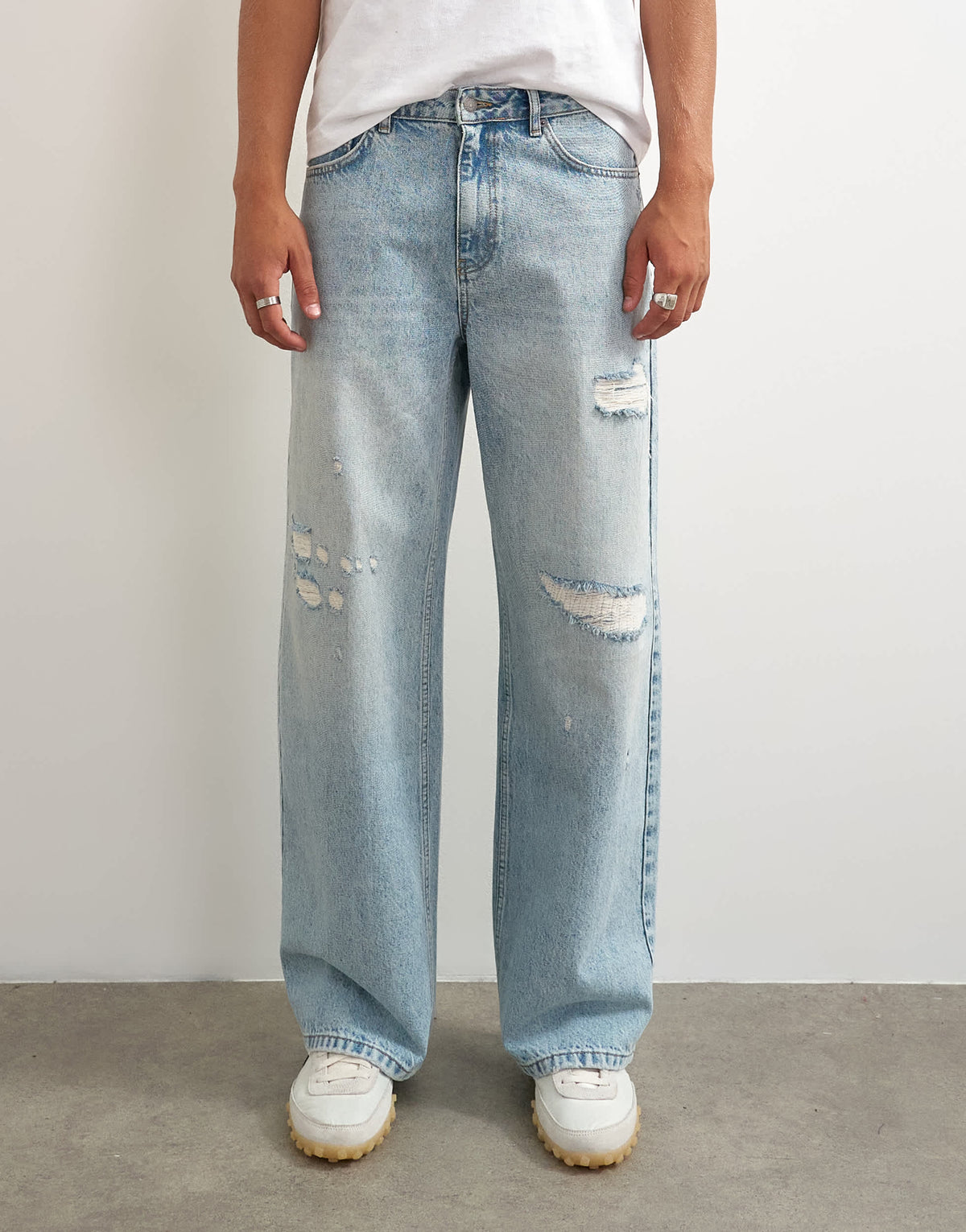Topman rigid baggy fit distressed jean in light wash