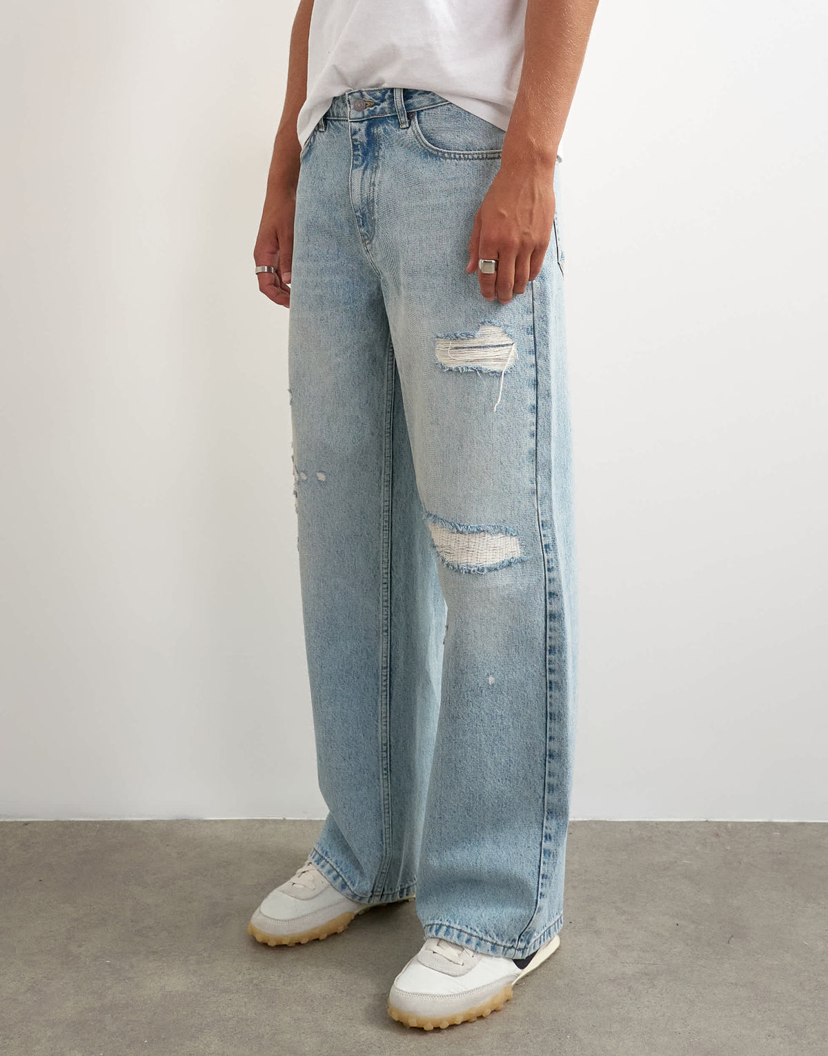 Topman rigid baggy fit distressed jean in light wash
