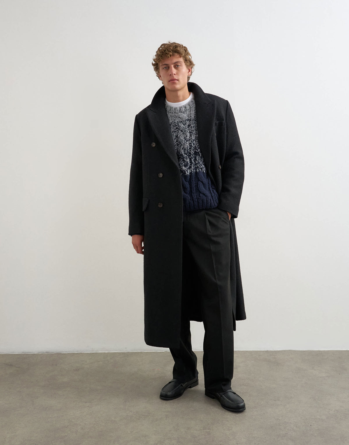 Topman relaxed fit hand knitted cable jumper with ombre twist in navy